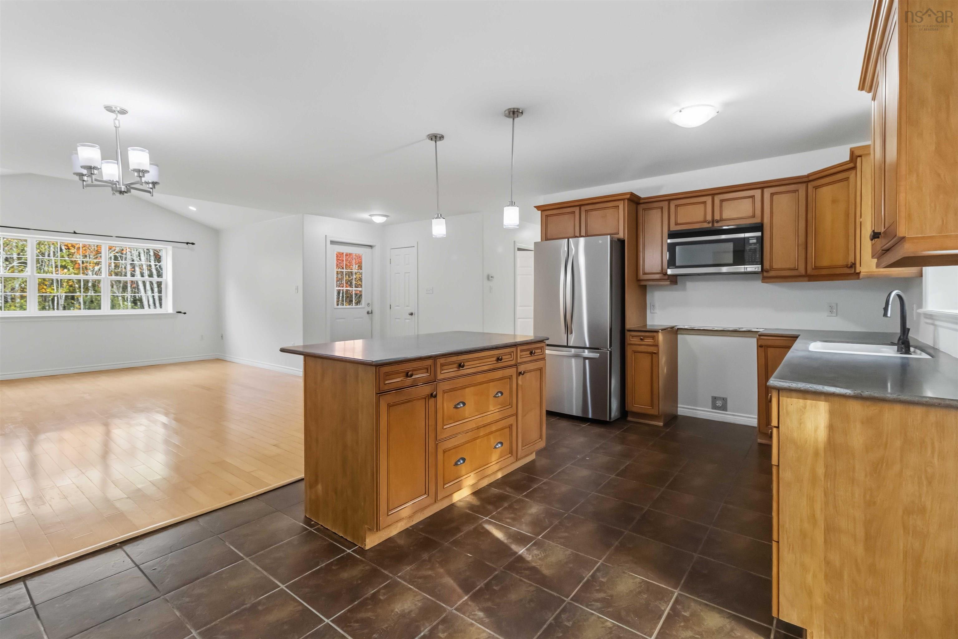 View image 9