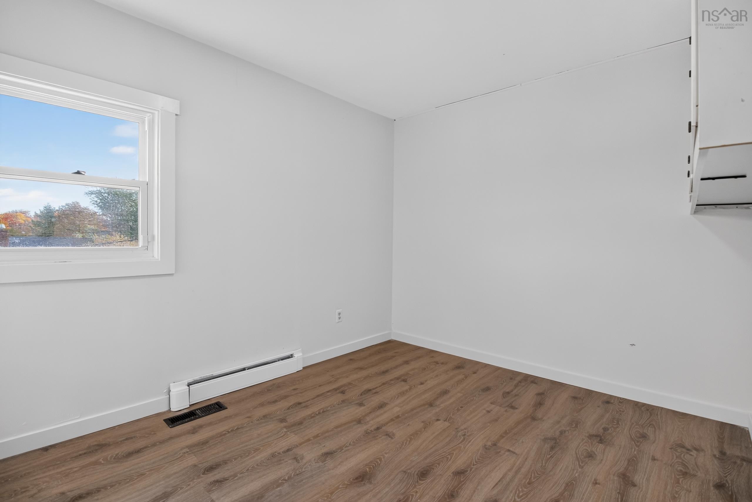 View image 17