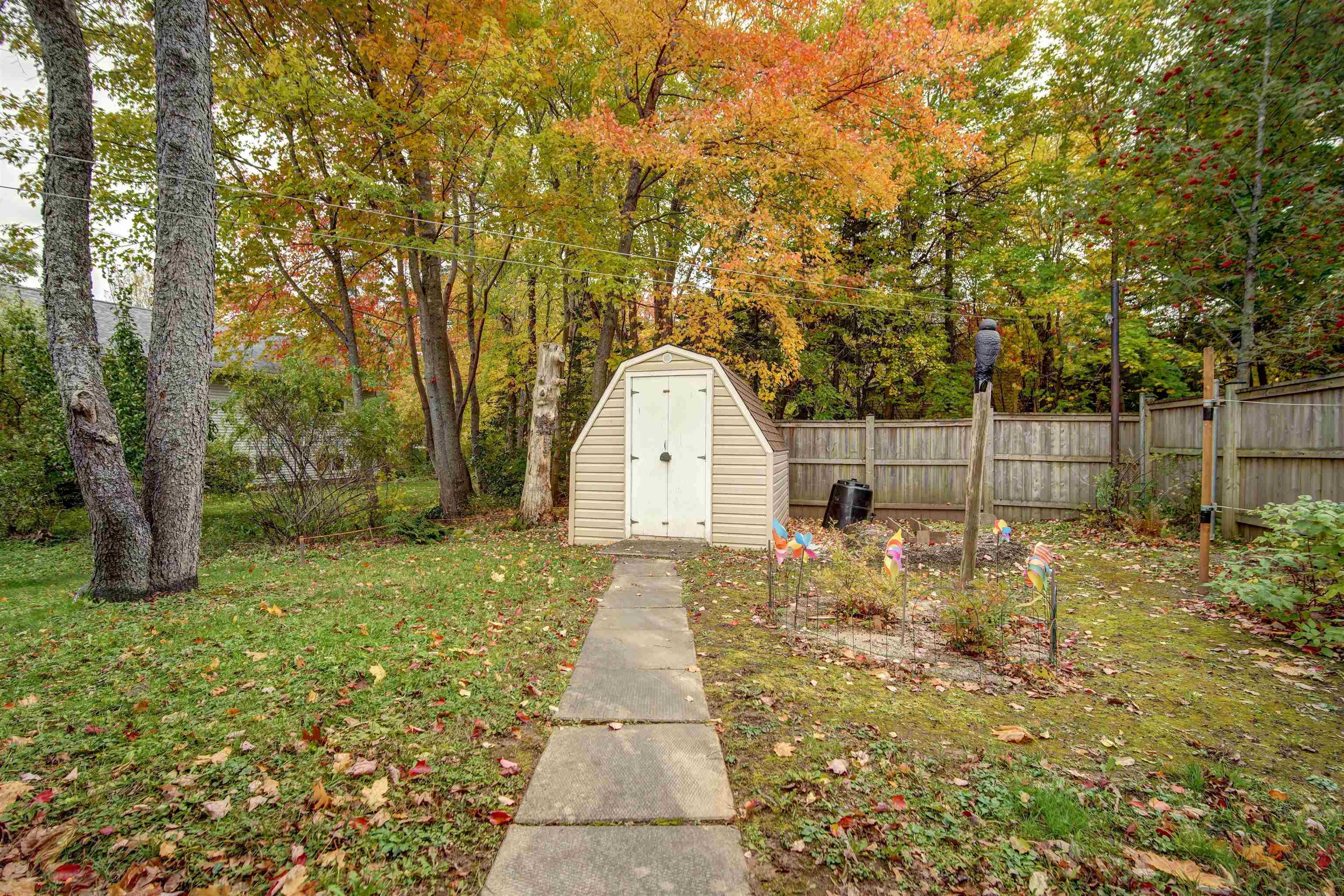 View image 12