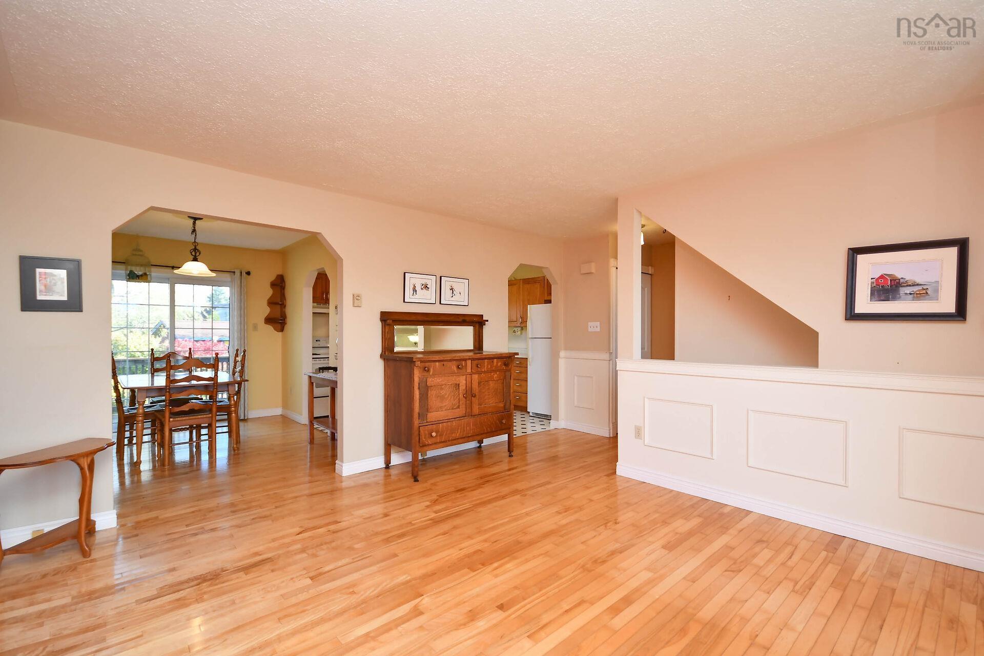 View image 6