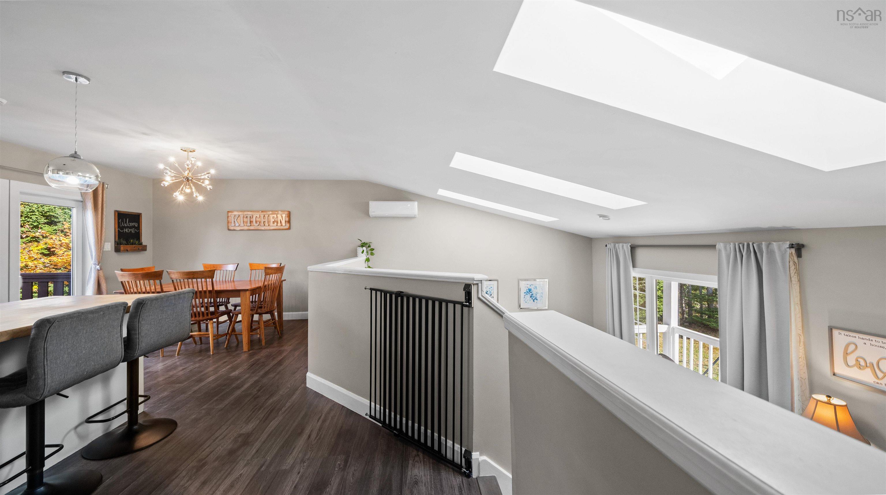 View image 12