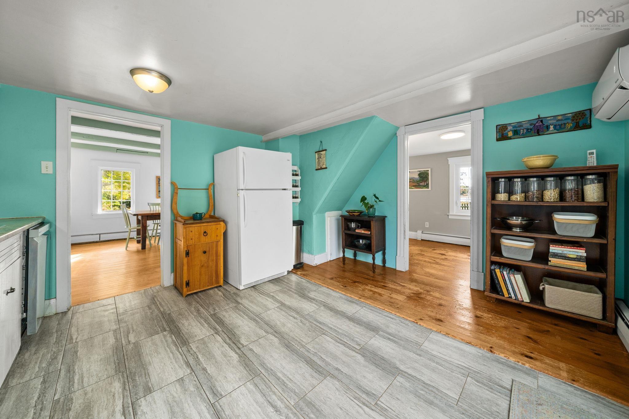 View image 11