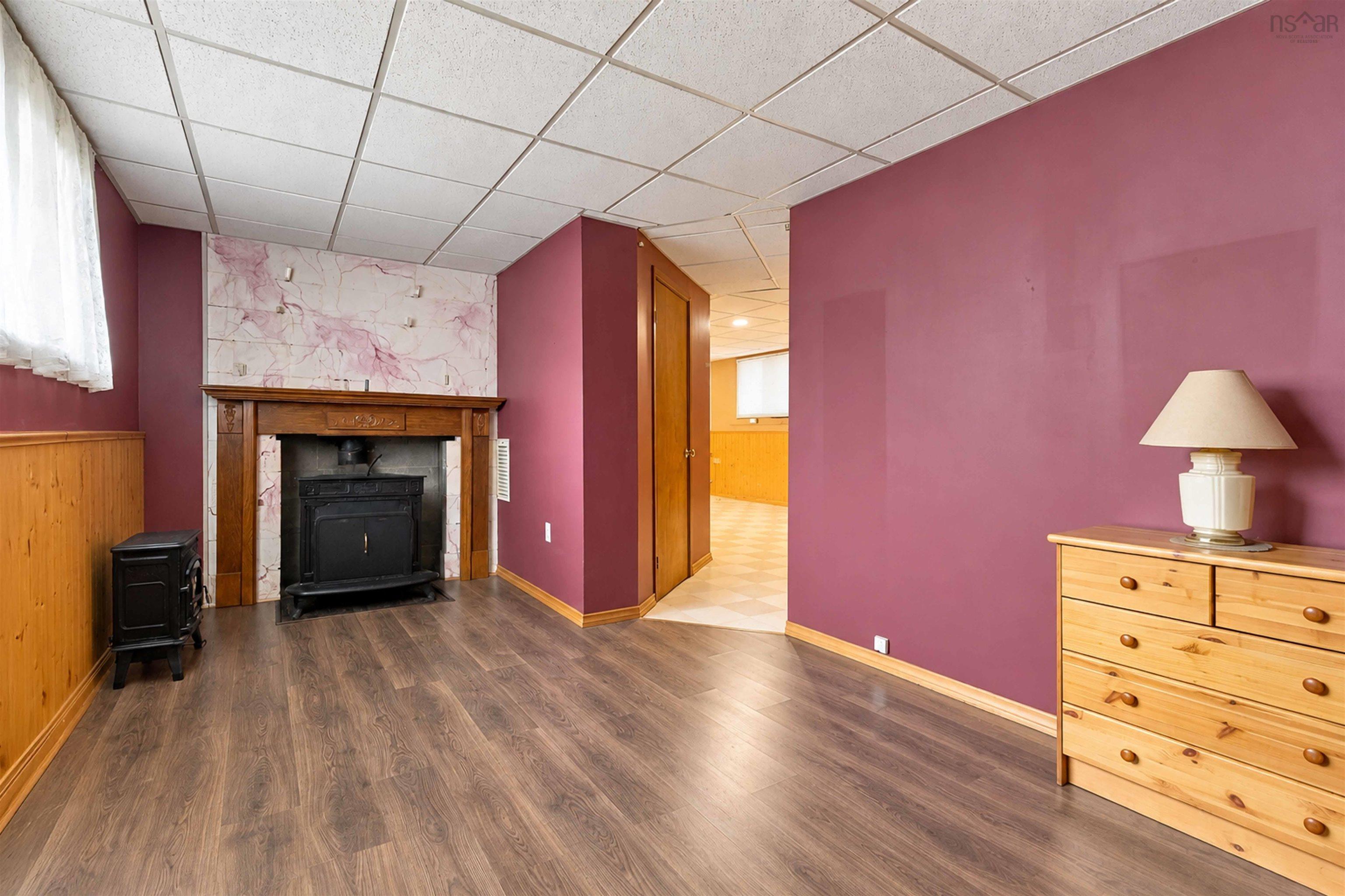 View image 19