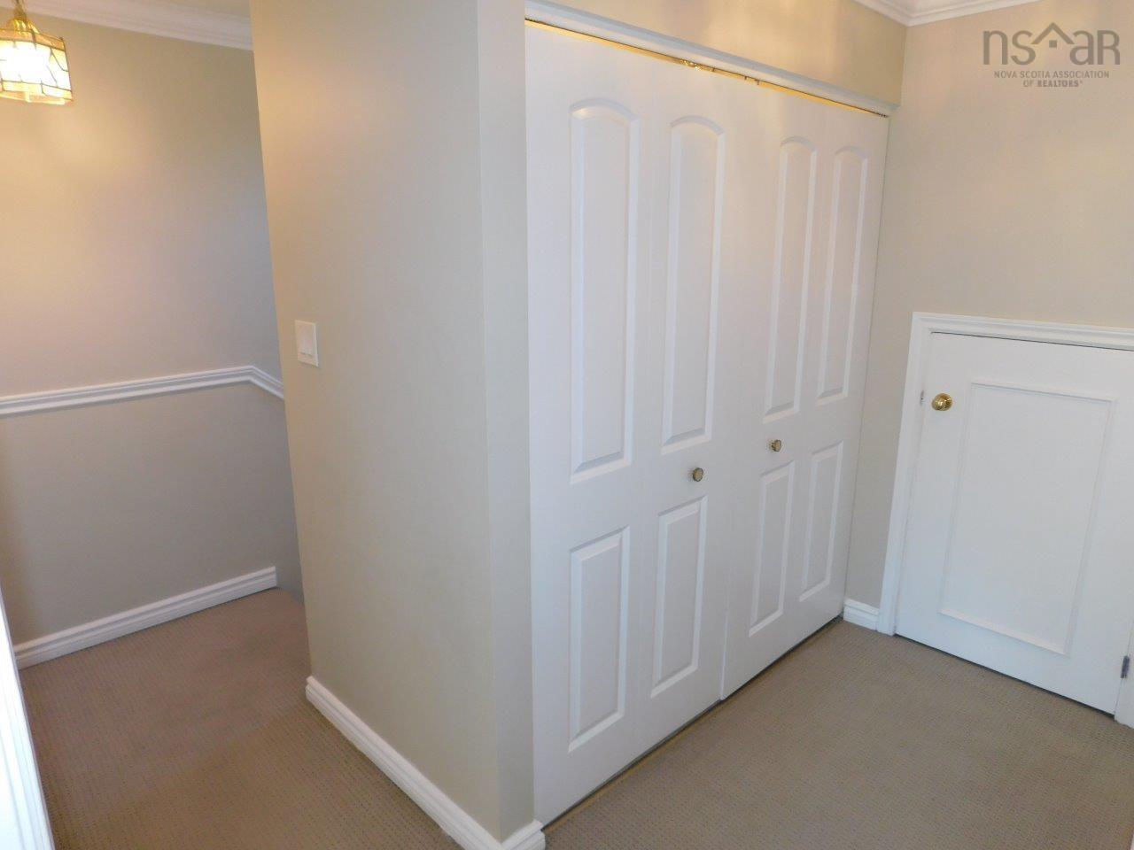 View image 18