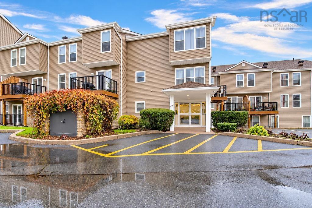 Thumbnail image for 206 75 Collins Grove MLS<sup>®</sup> 202626526