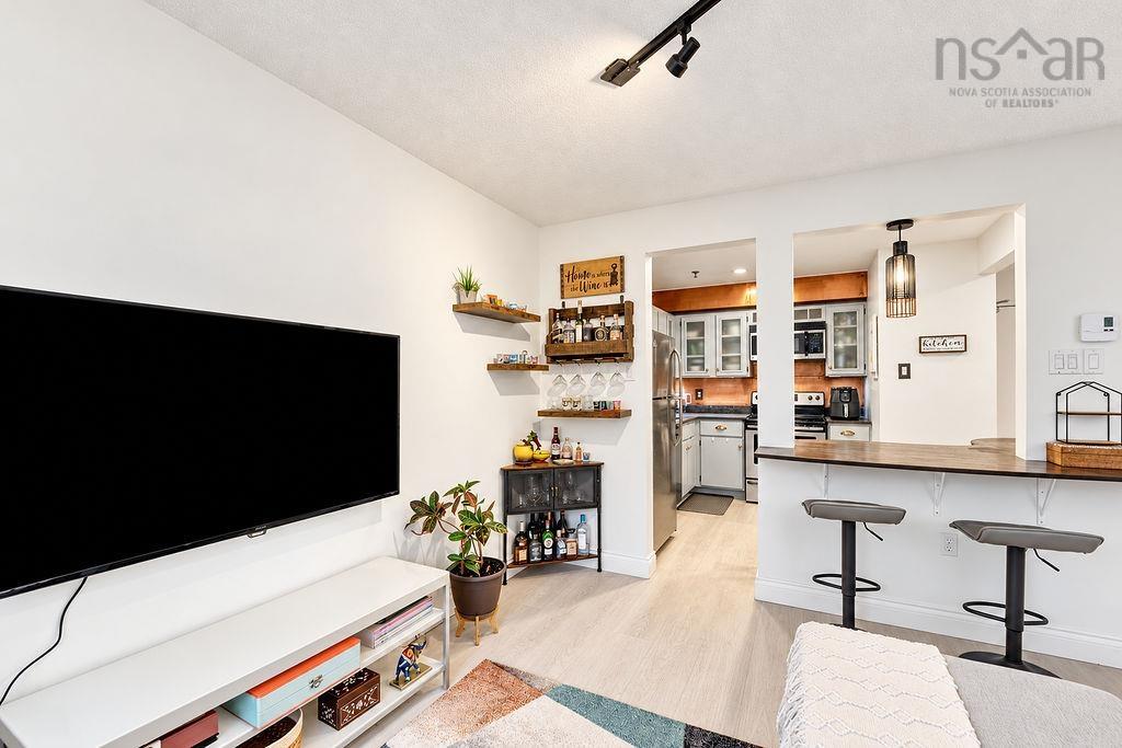 View image 10