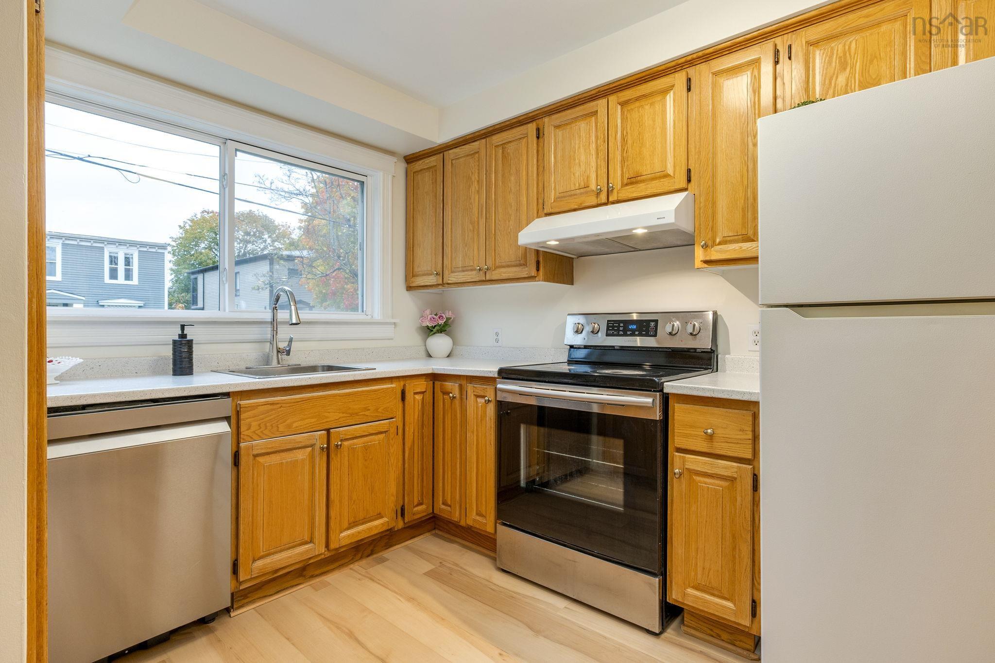 View image 8