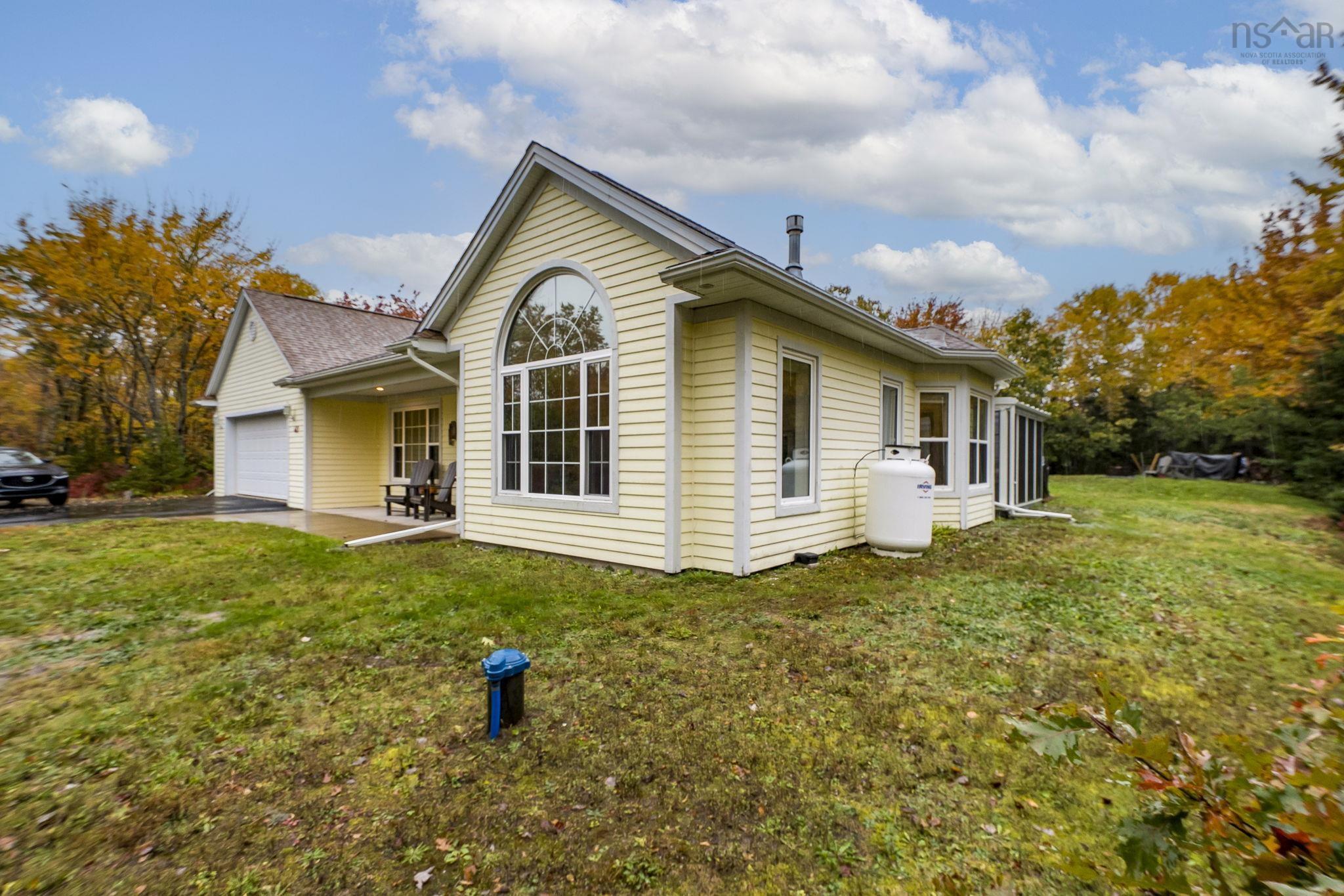 View image 9
