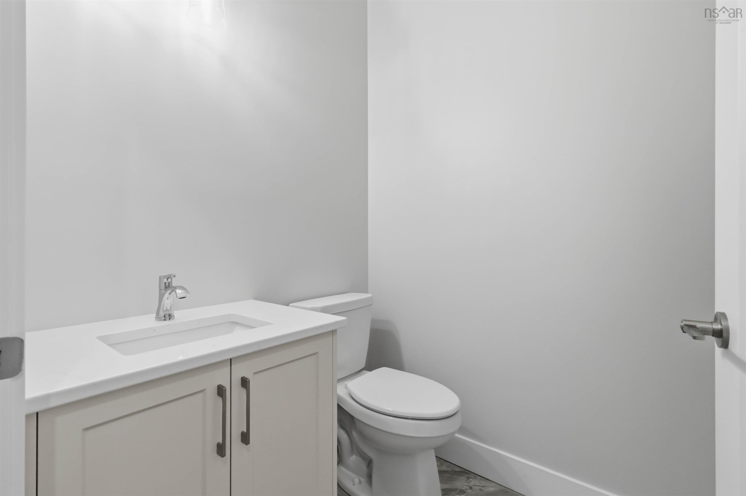 View image 17