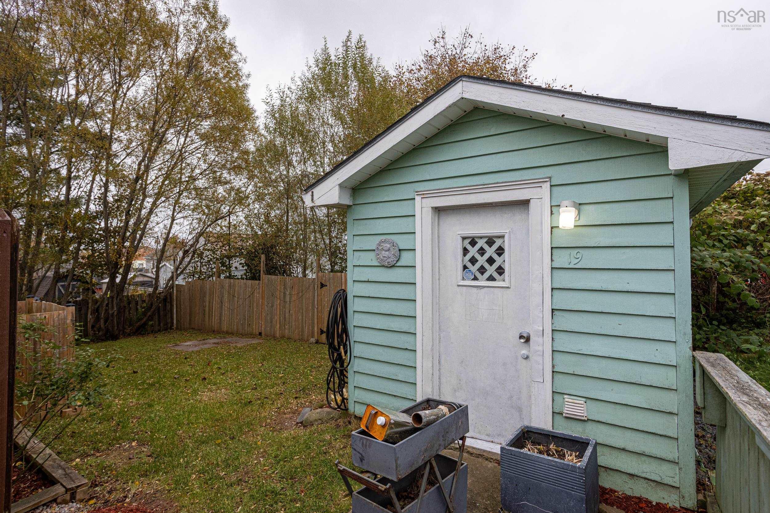 View image 22