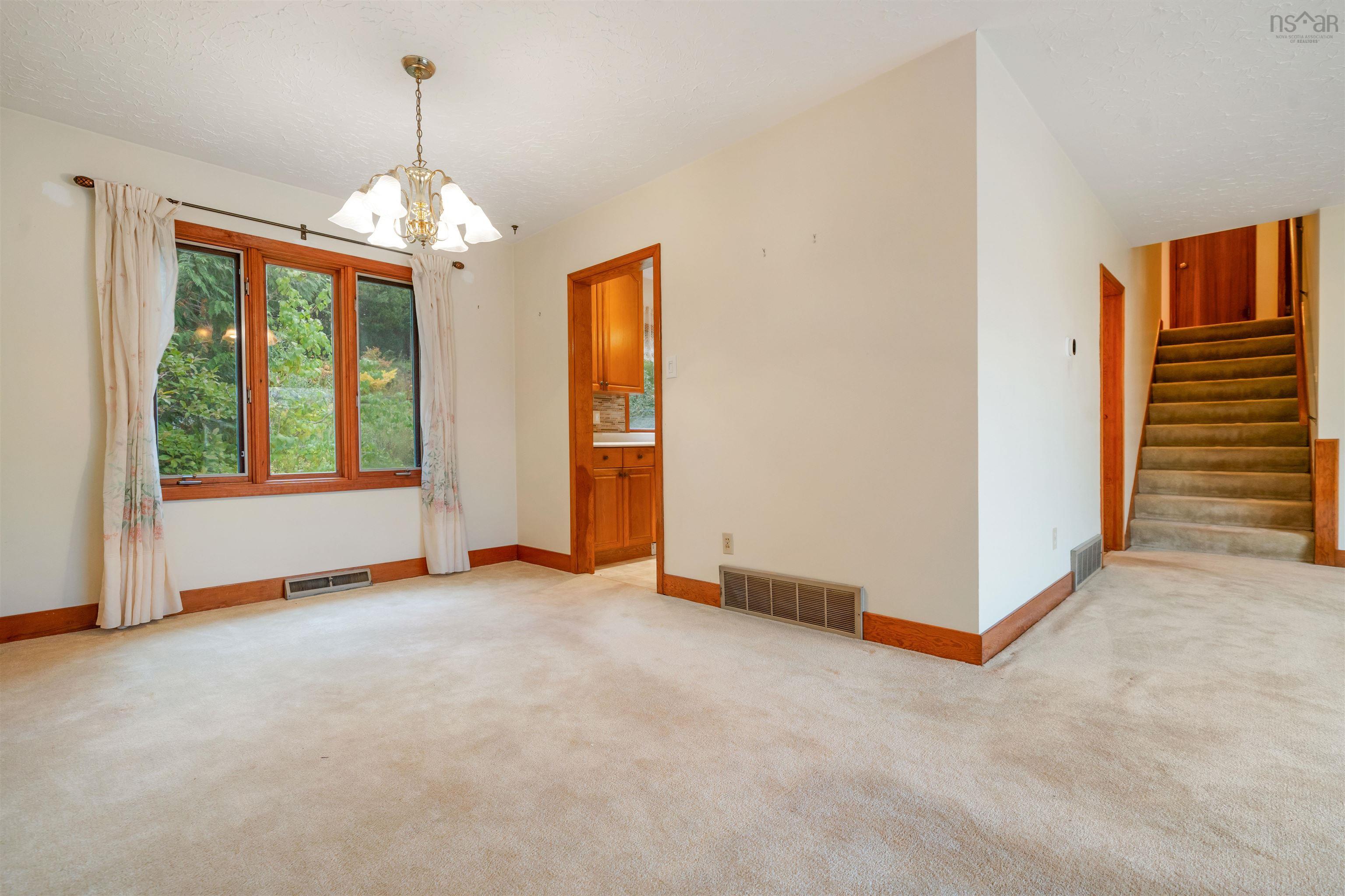 View image 11