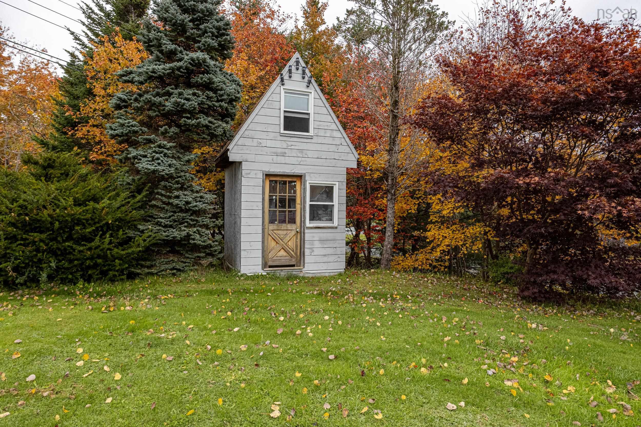 View image 50