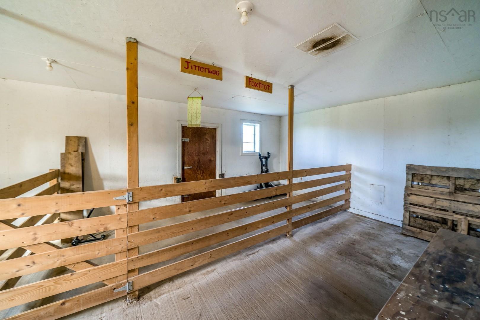 View image 34