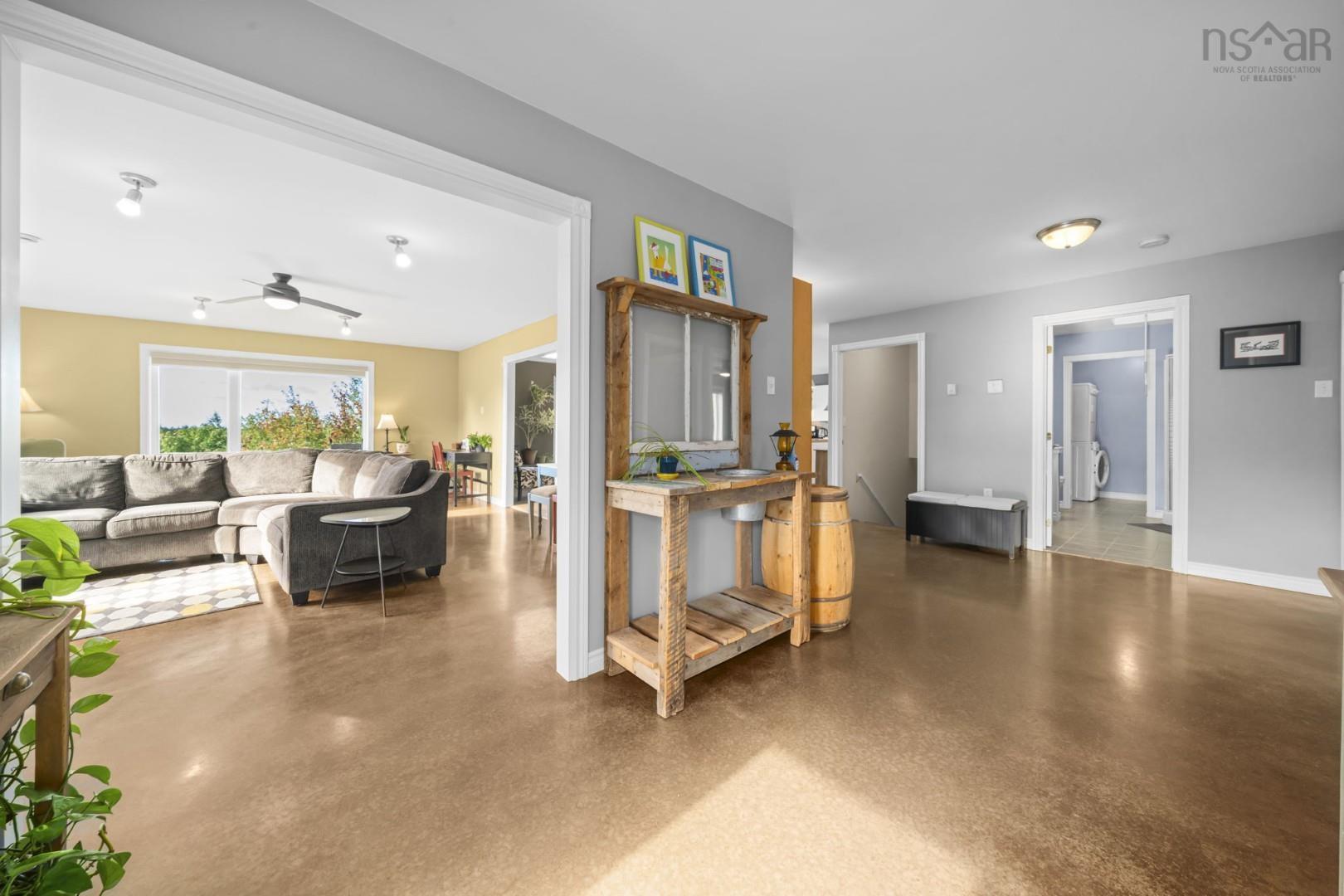 View image 4