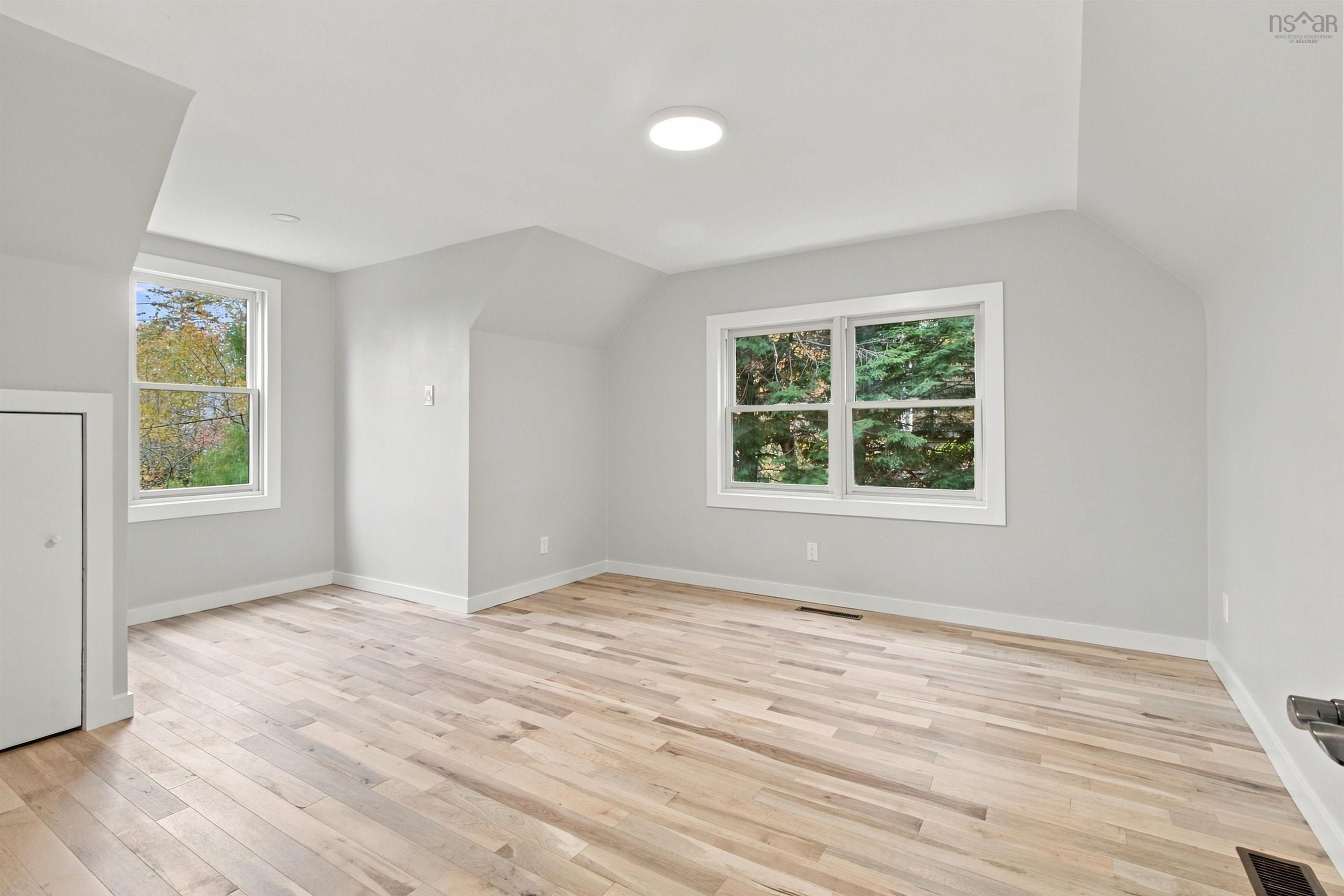 View image 17