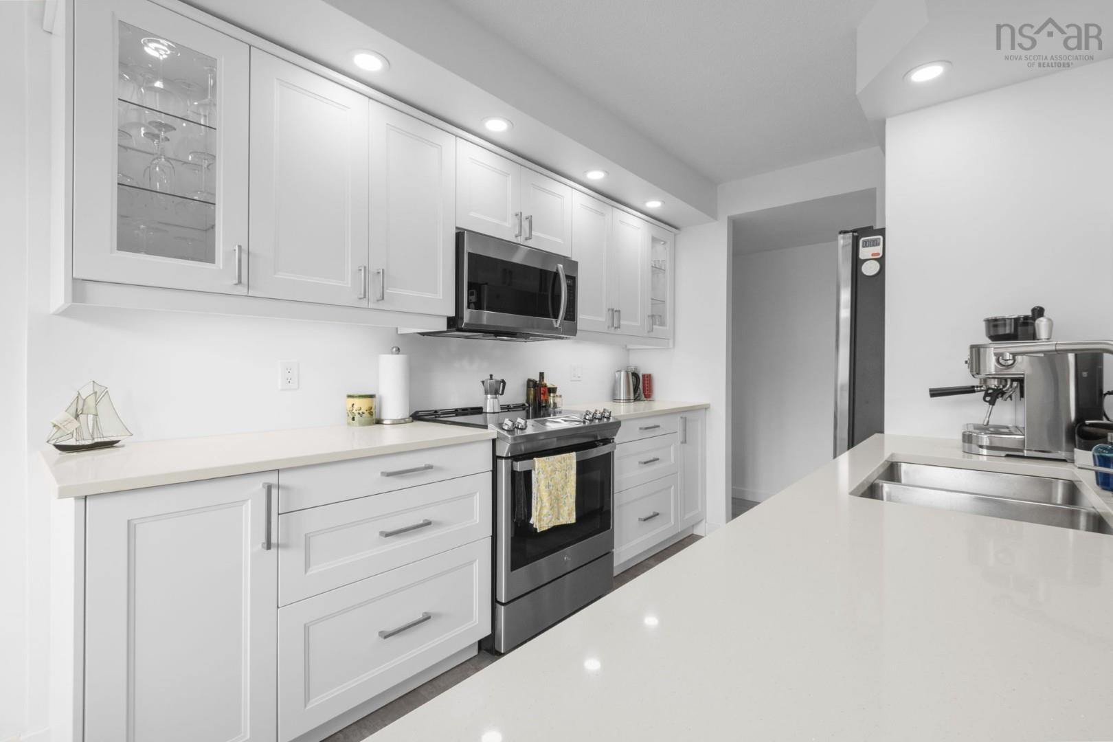 View image 11