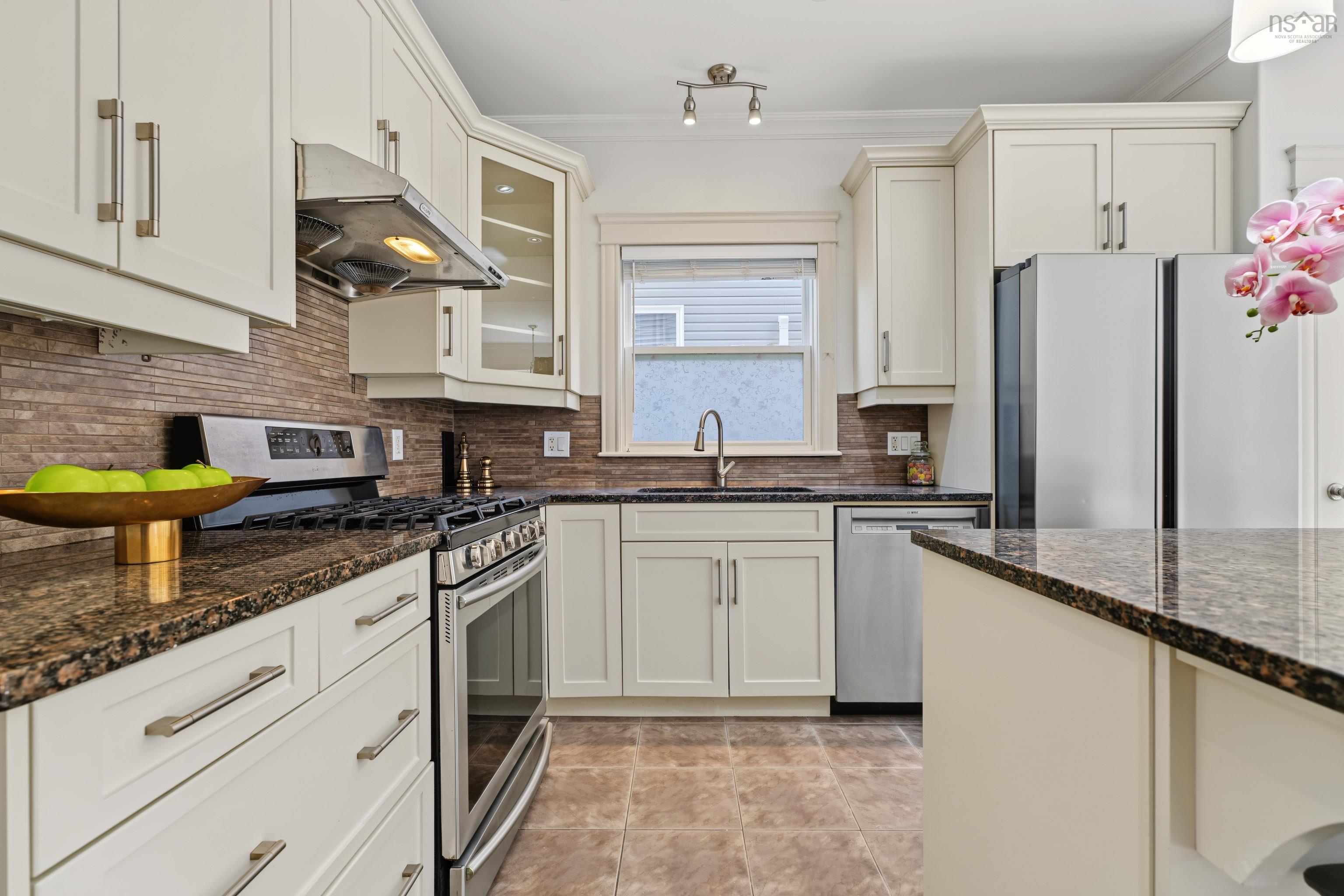 View image 9