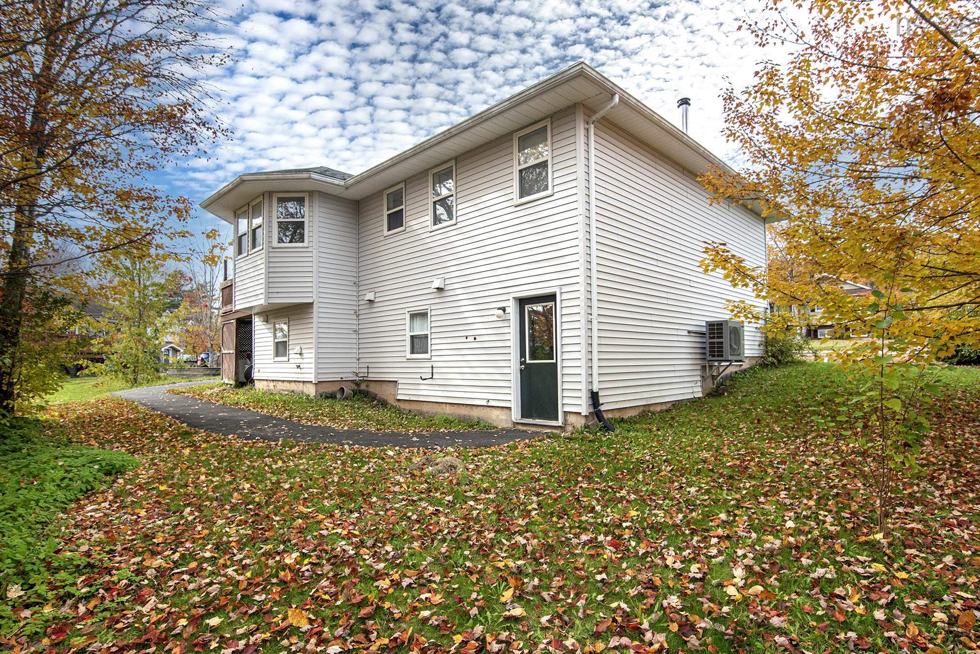 View image 8