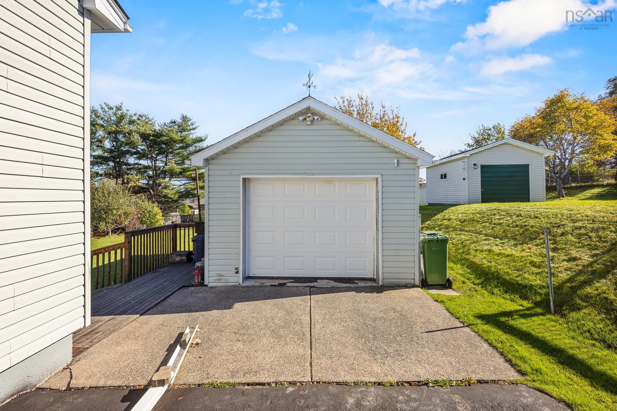 View image 11