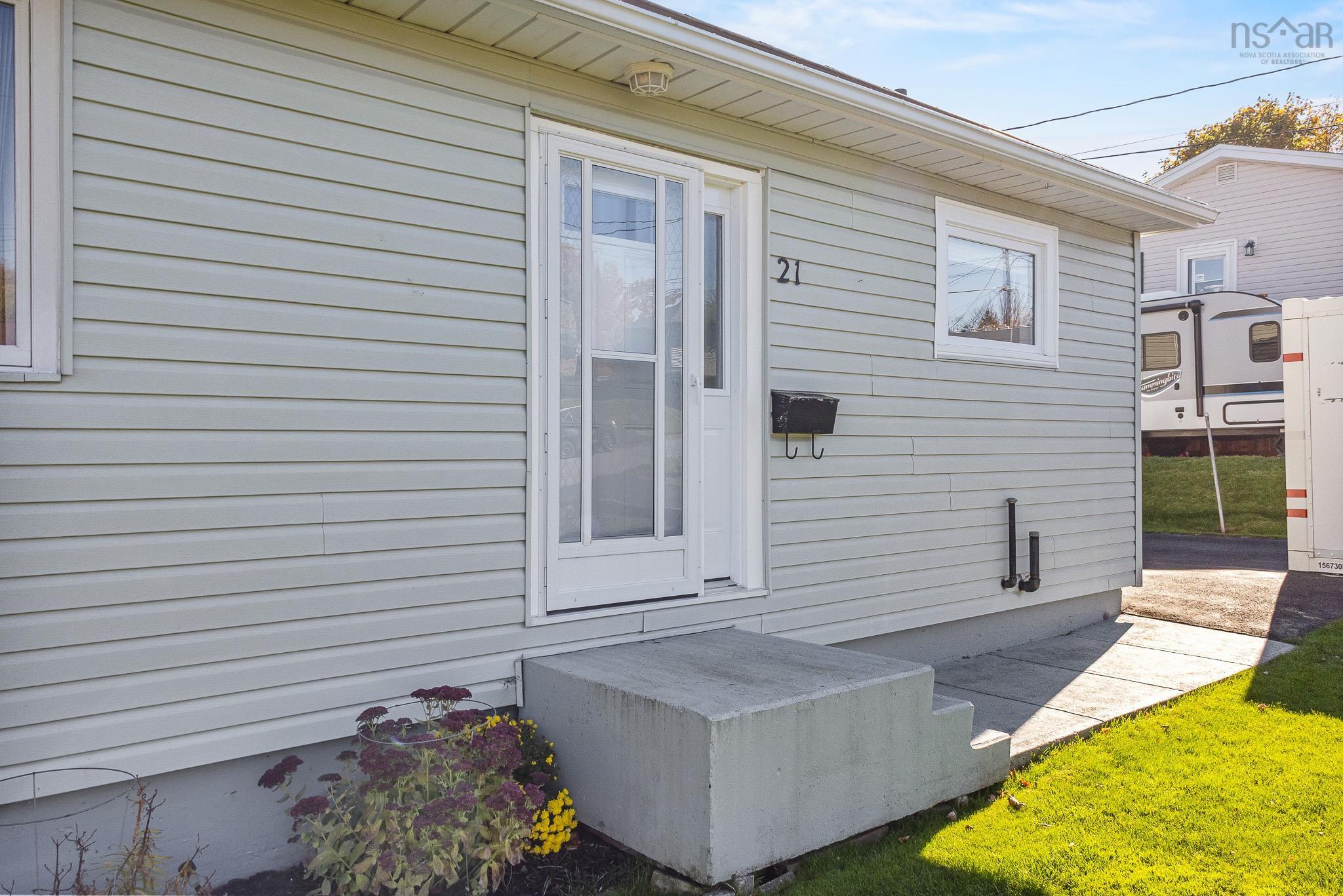 View image 13