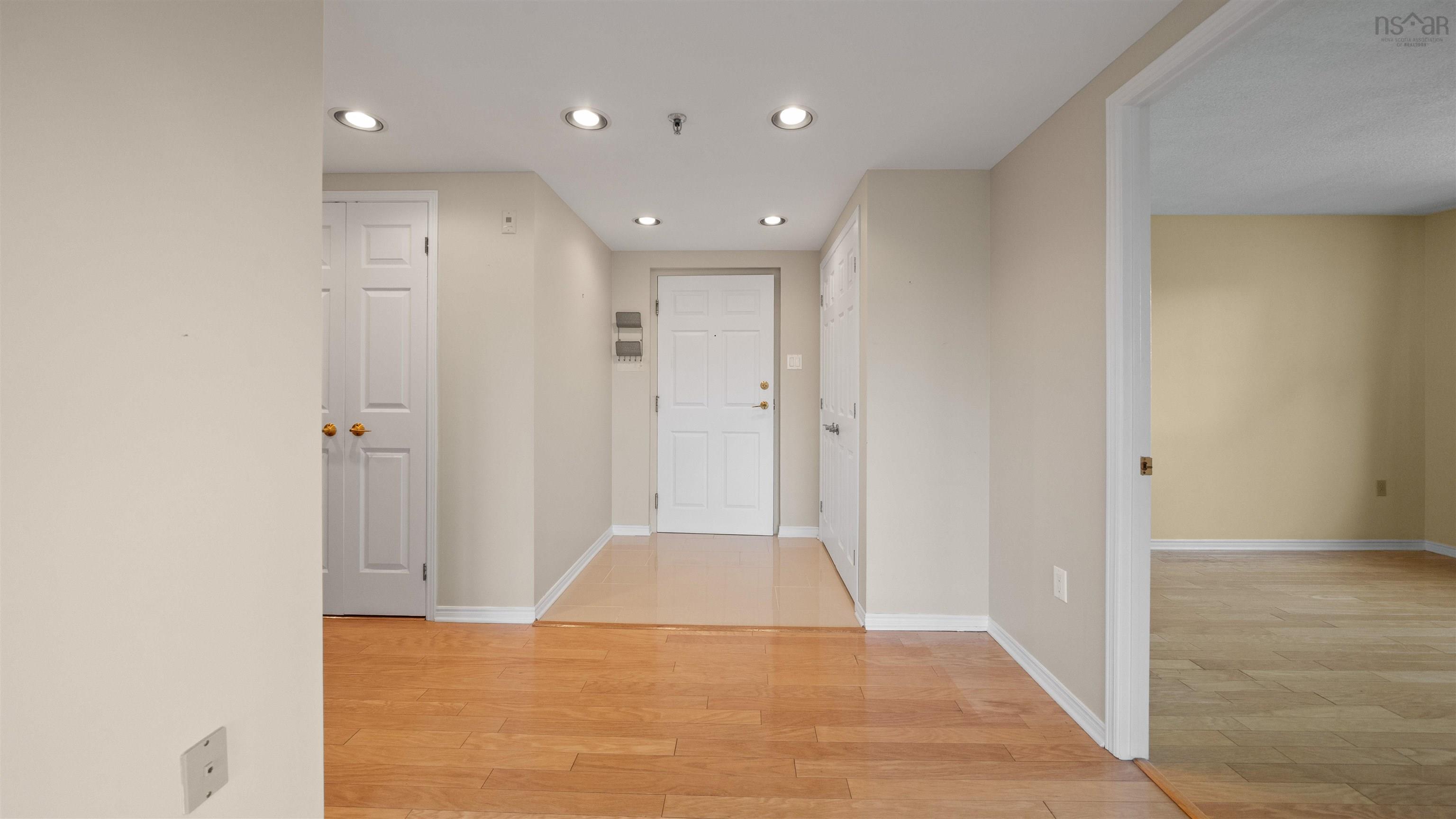 View image 18