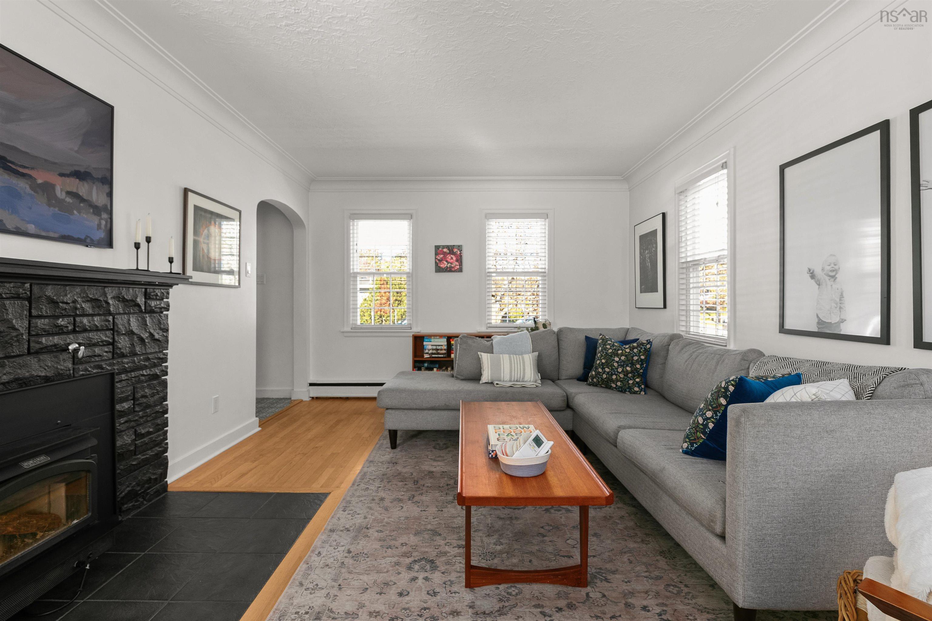 View image 10