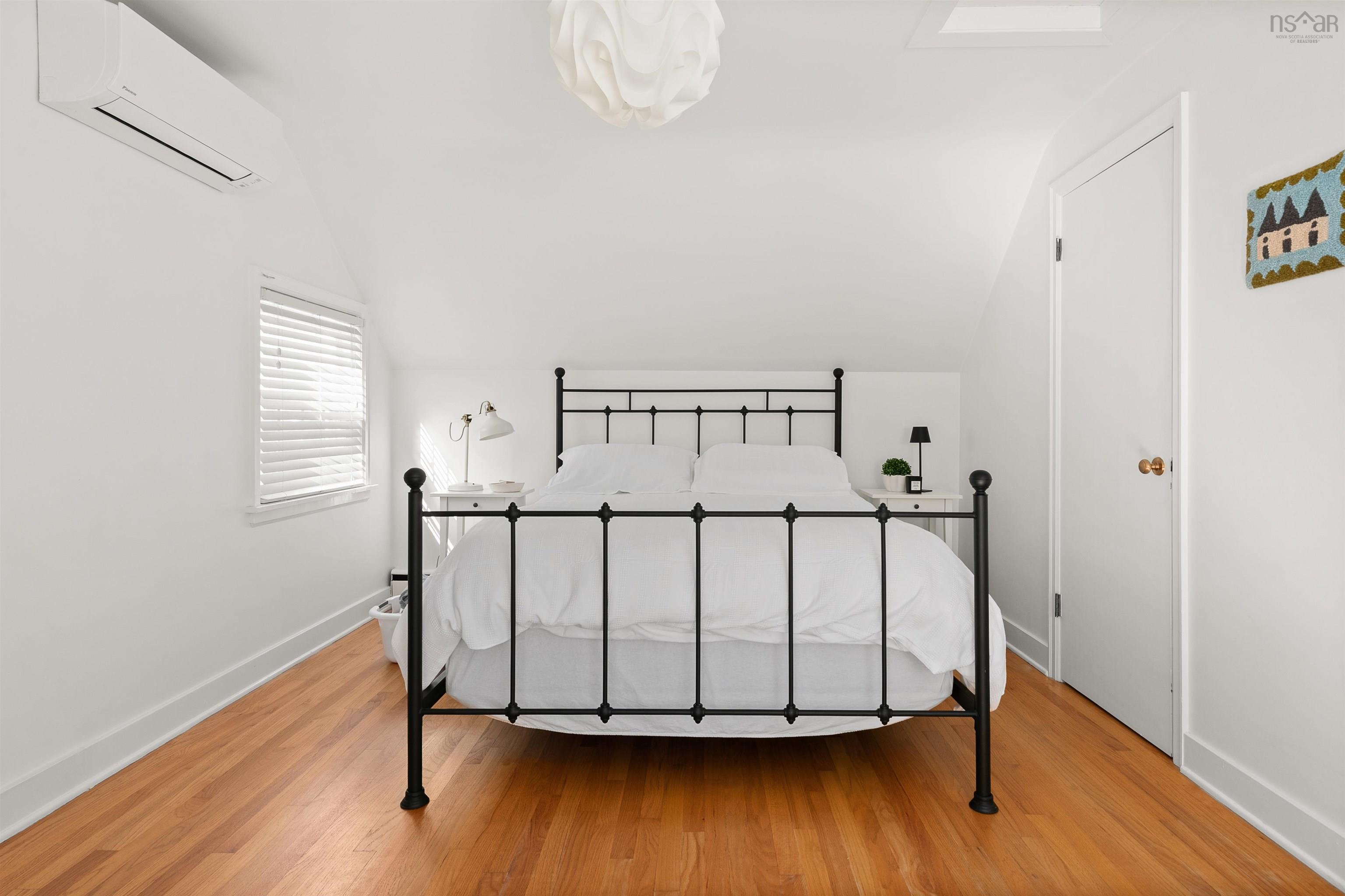 View image 30