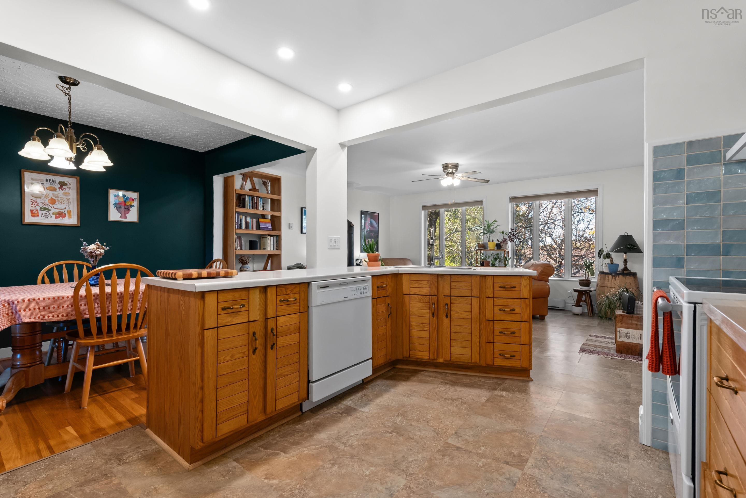 View image 8