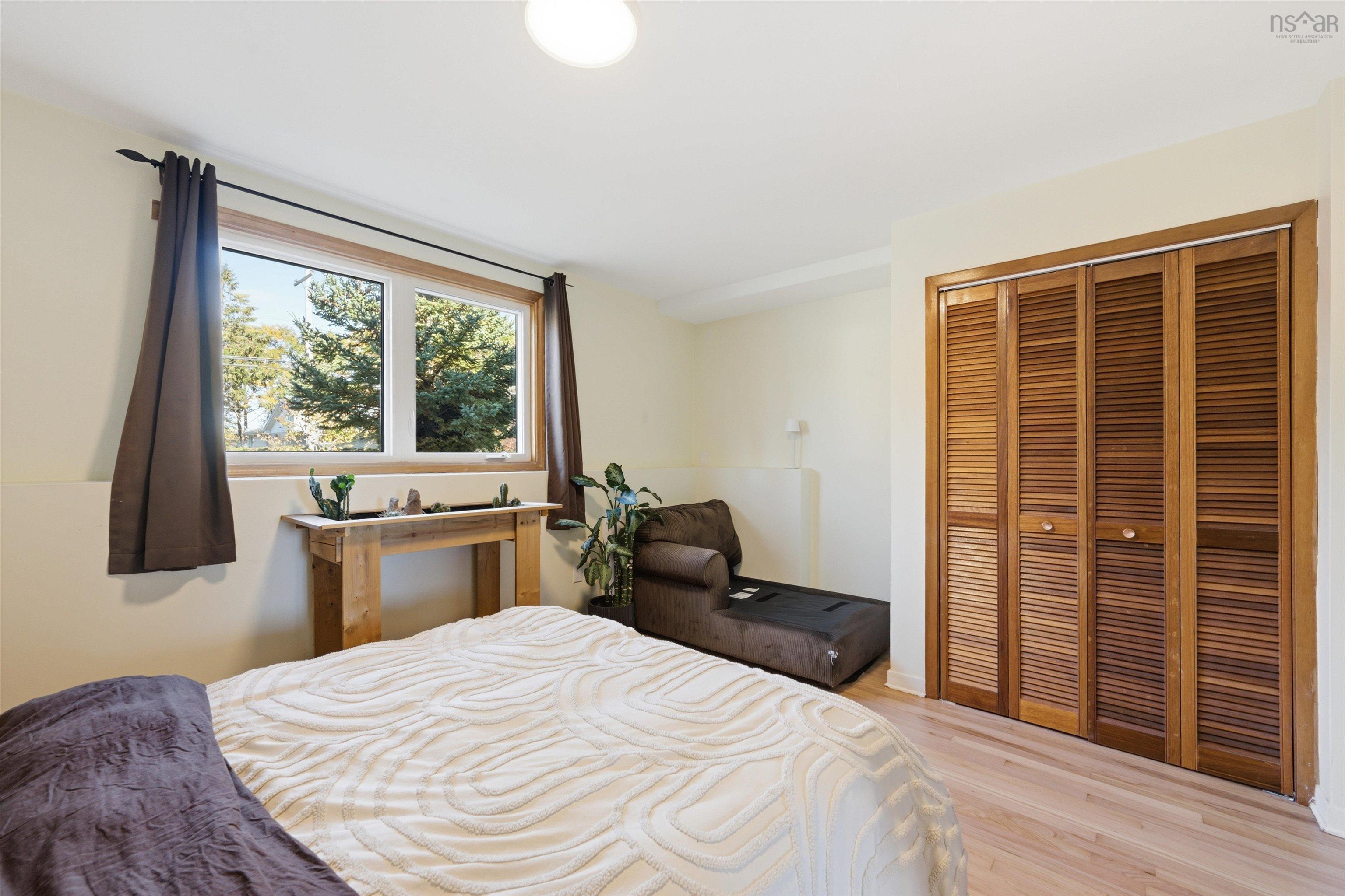 View image 30