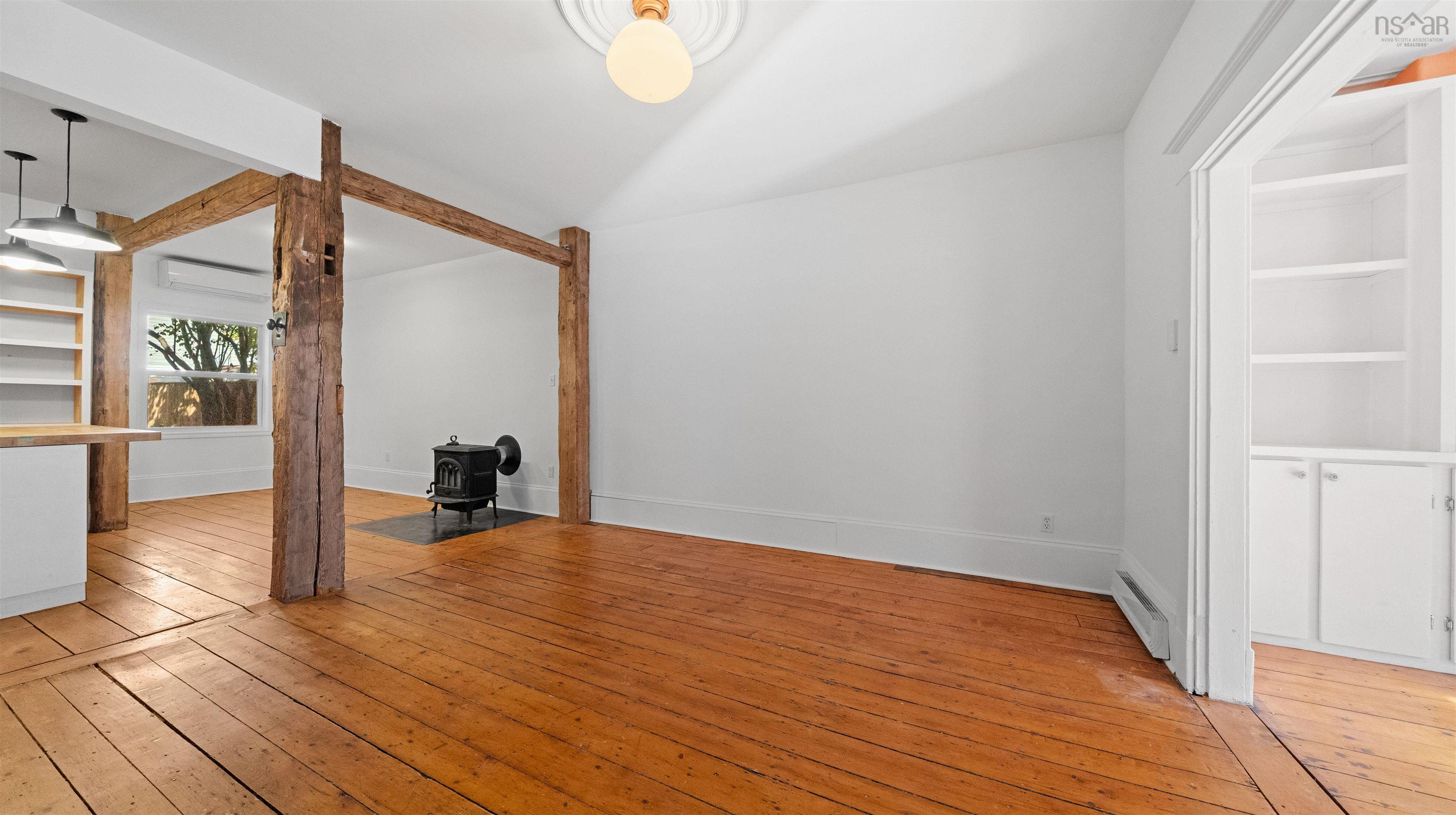 View image 8