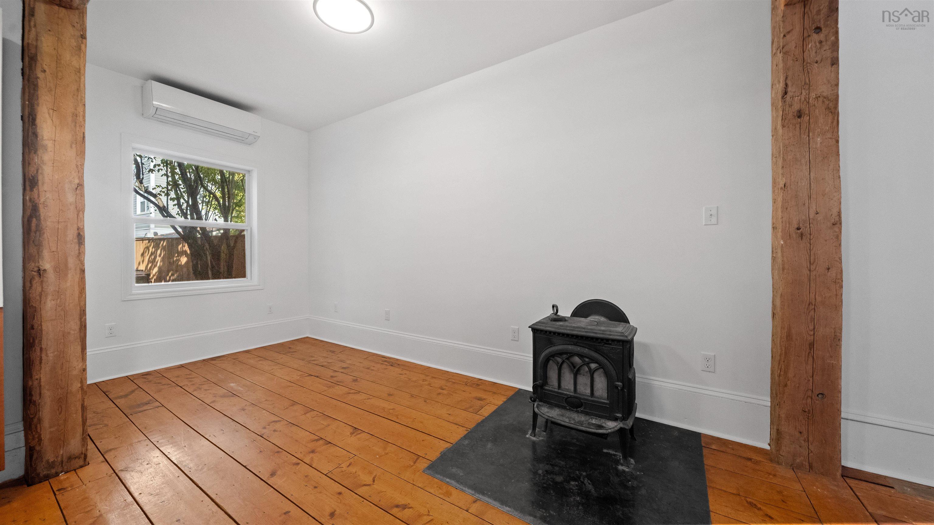 View image 9