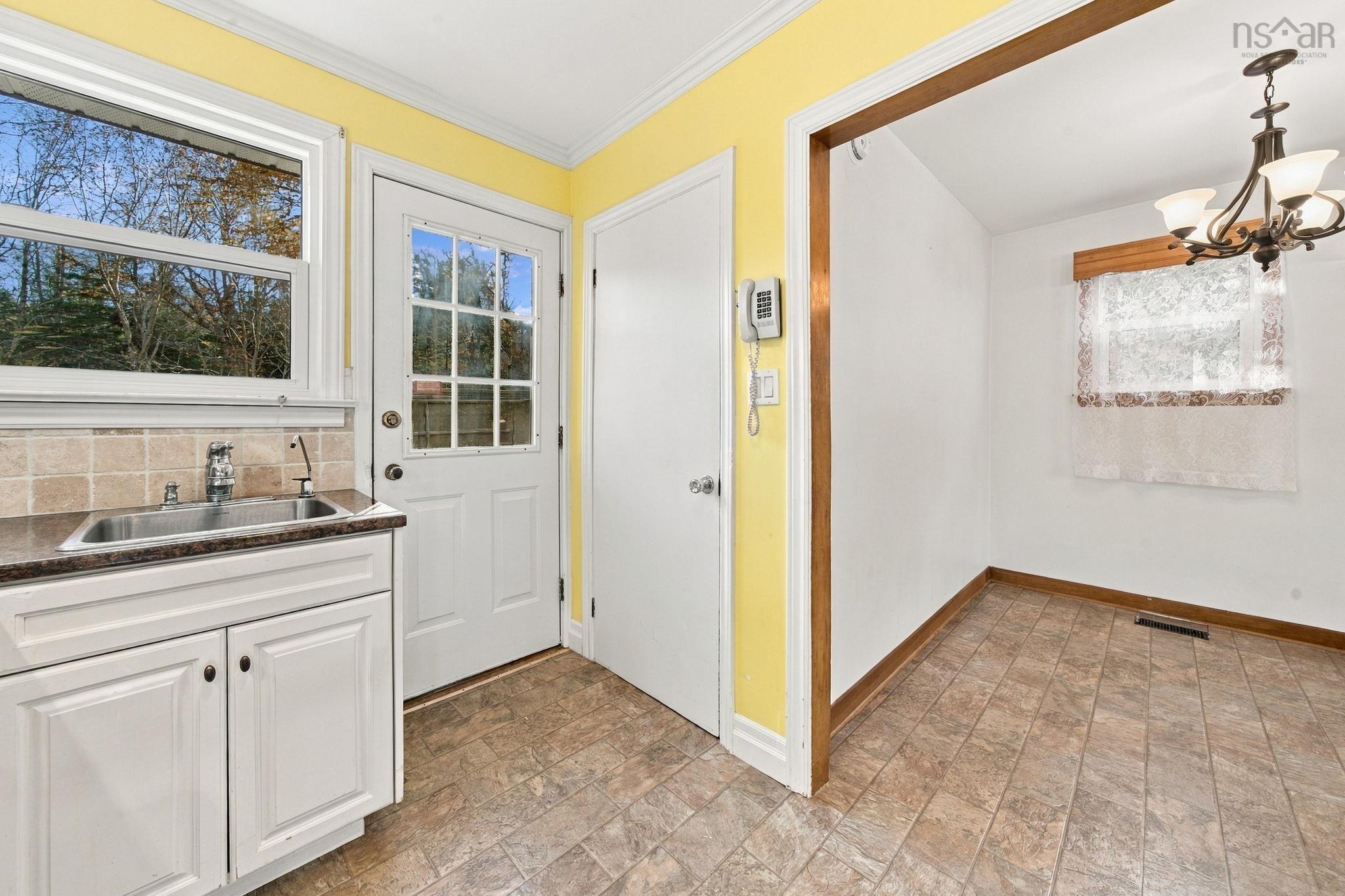 View image 17