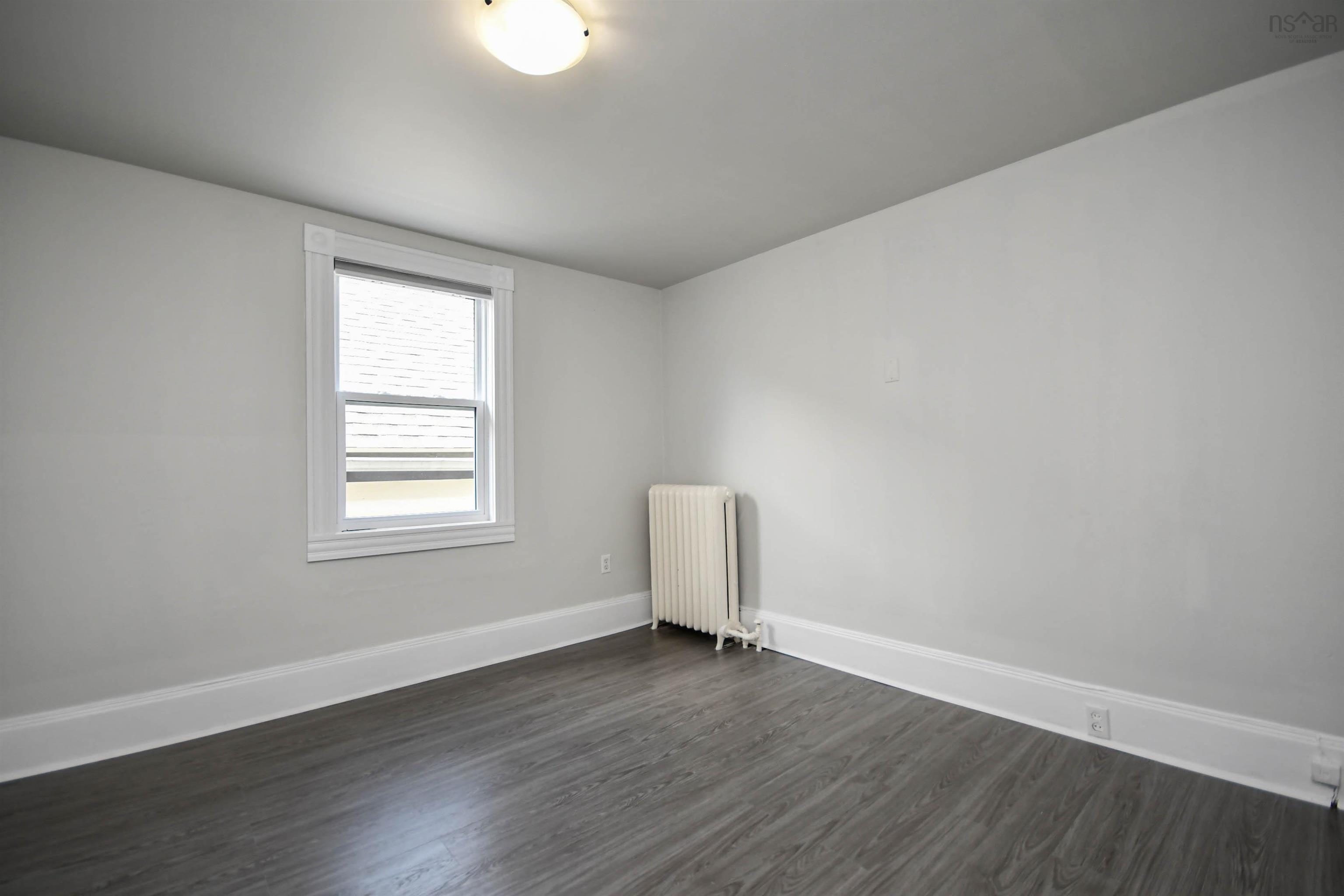 View image 19