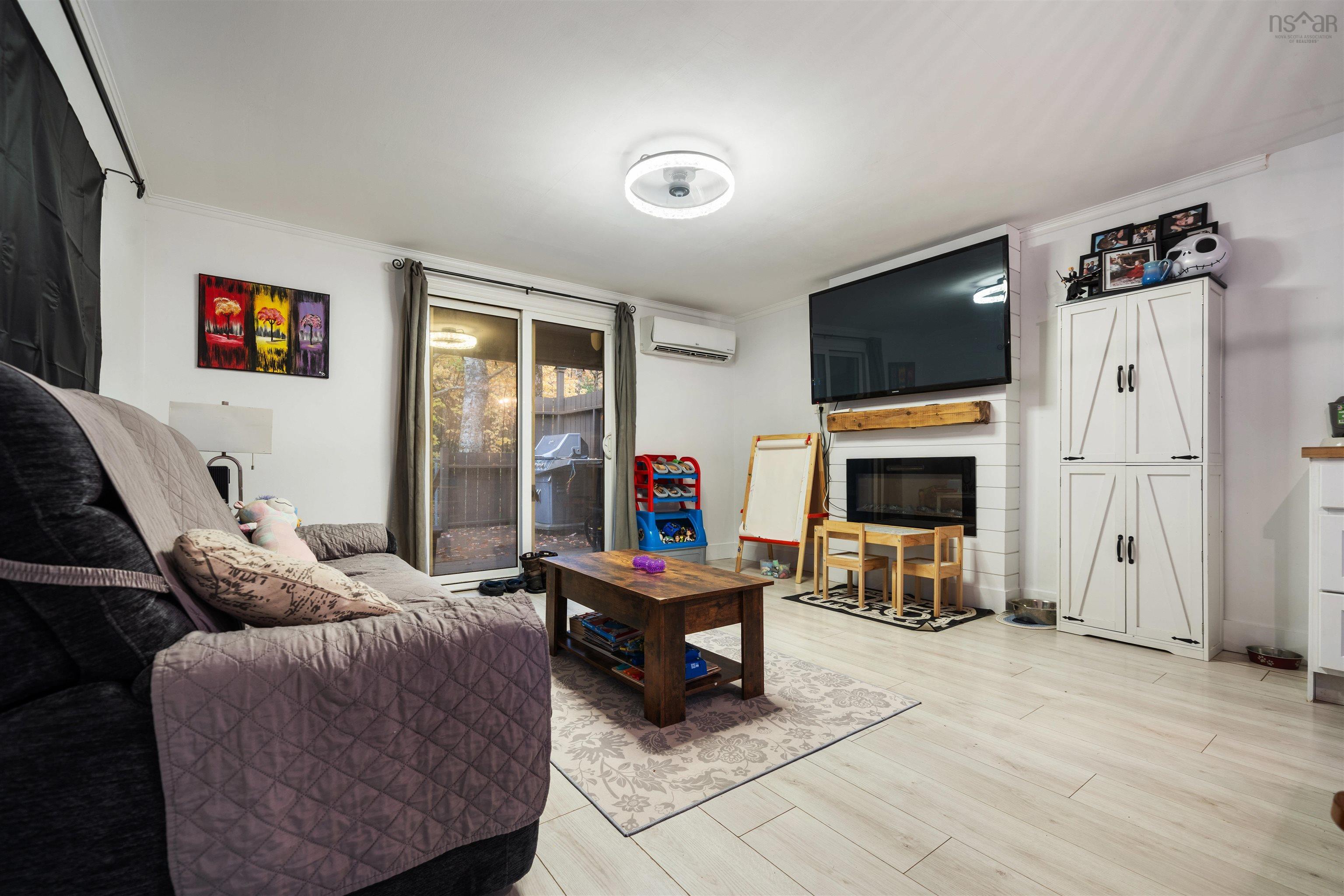 View image 9