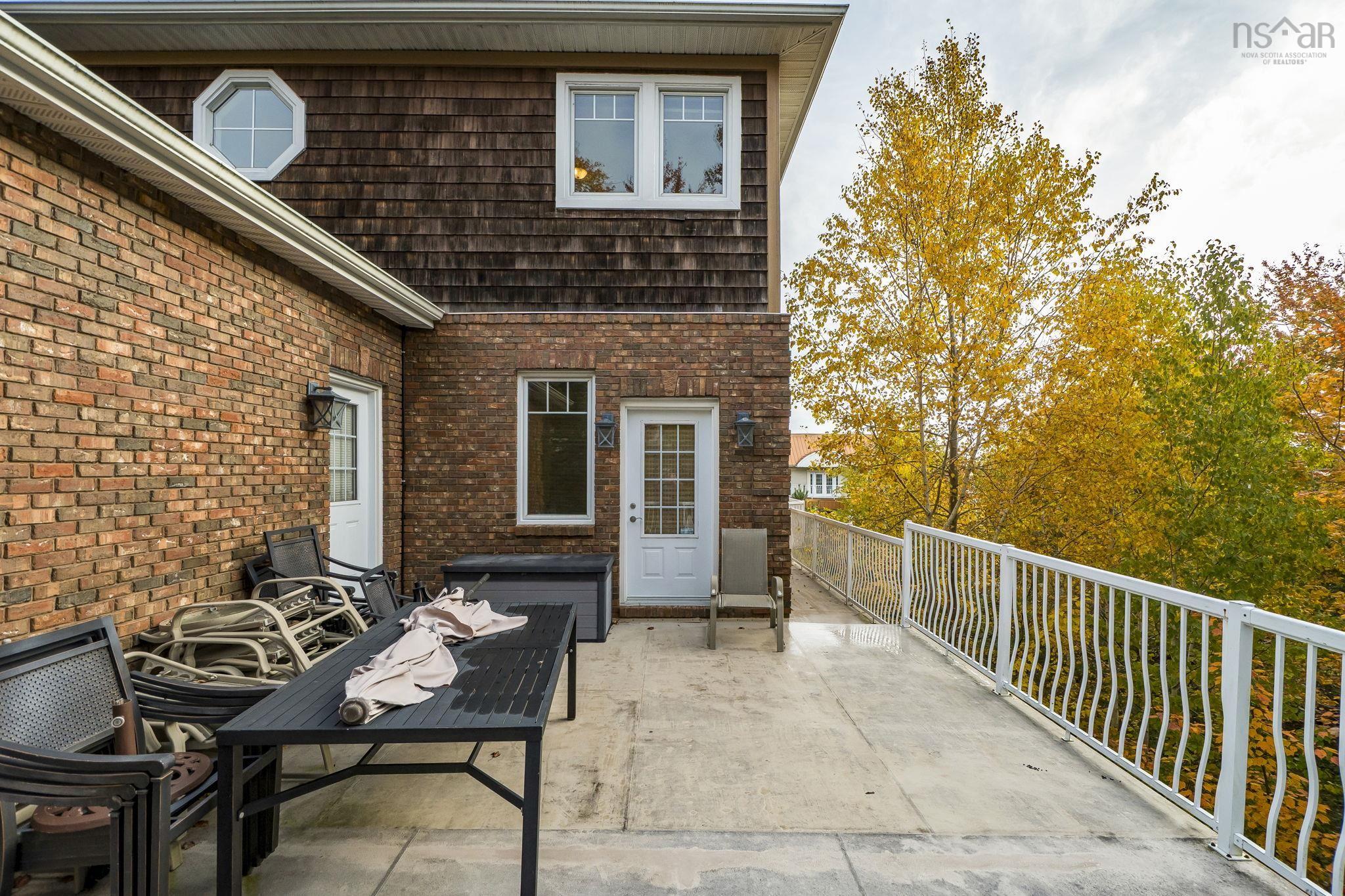View image 8