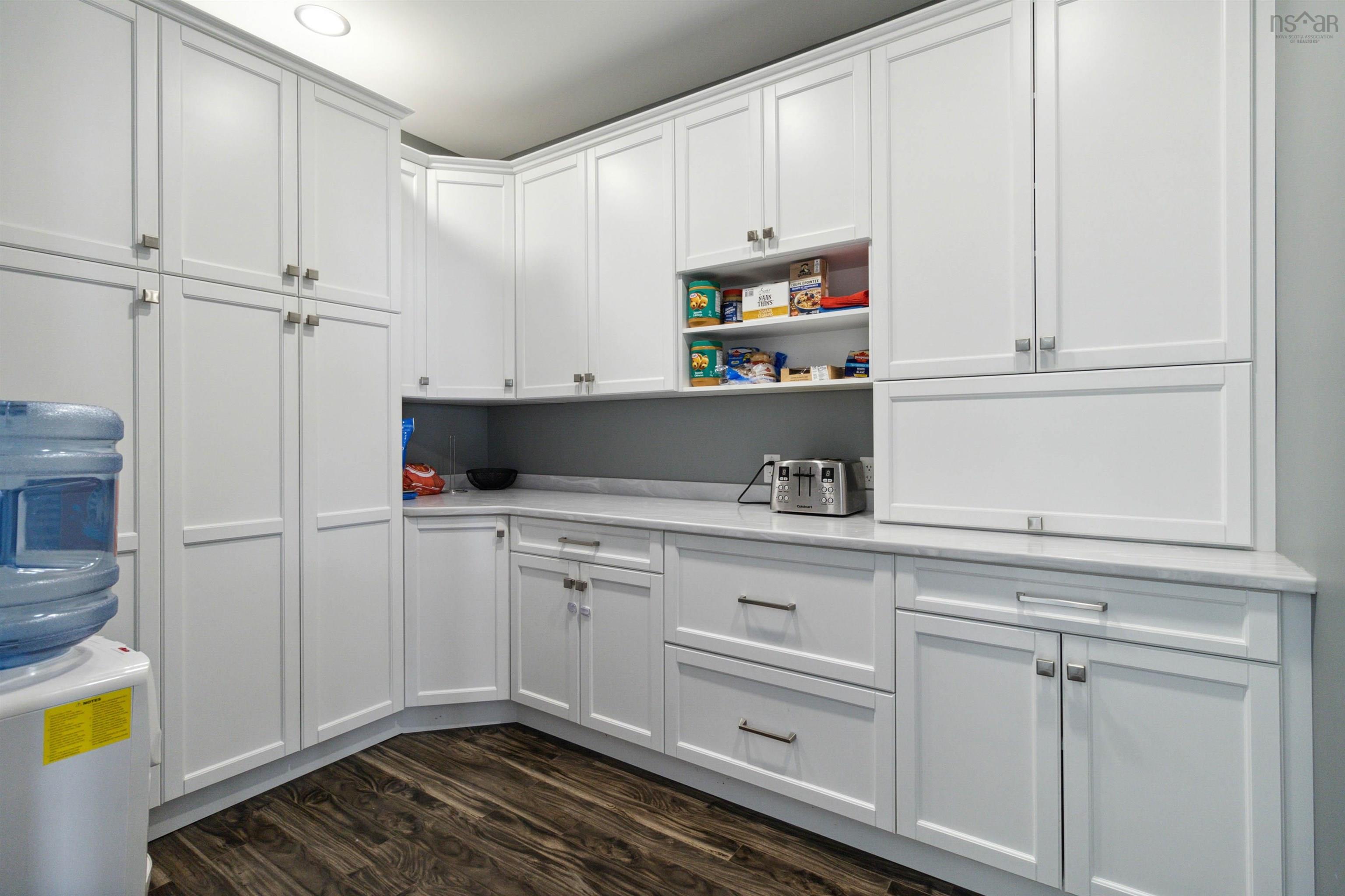 Thumbnail image for 1112 Sandy Point Road MLS<sup>®</sup> 202416442