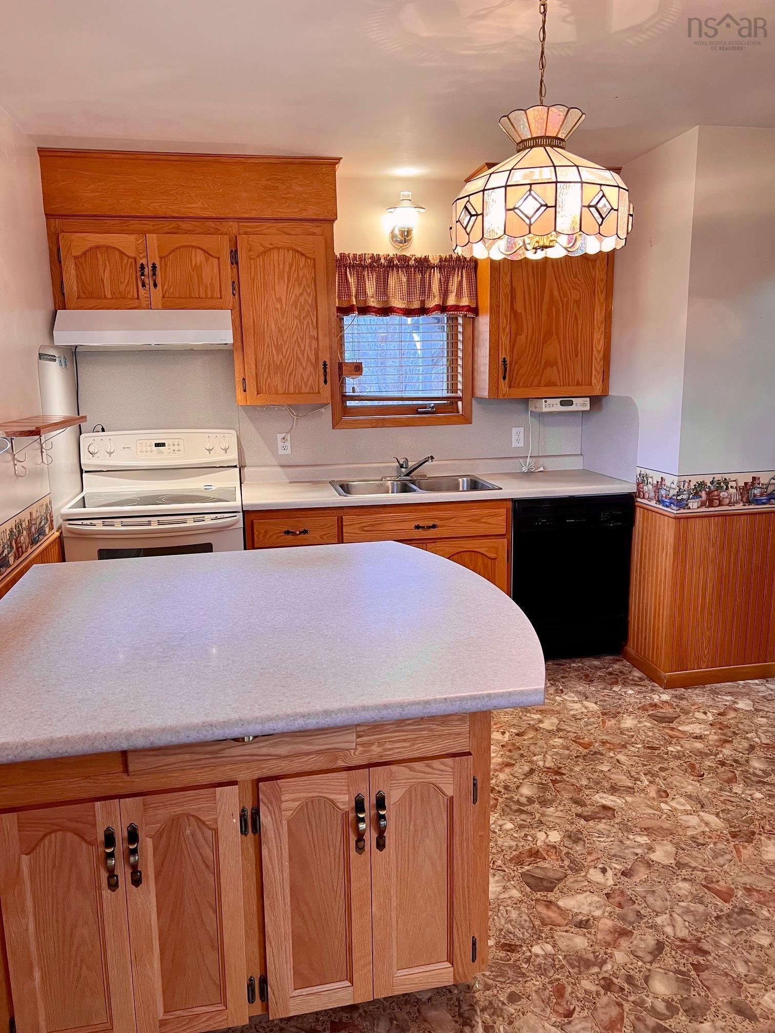 Thumbnail image for 360 Robinson Weir Road MLS<sup>®</sup> 202427107