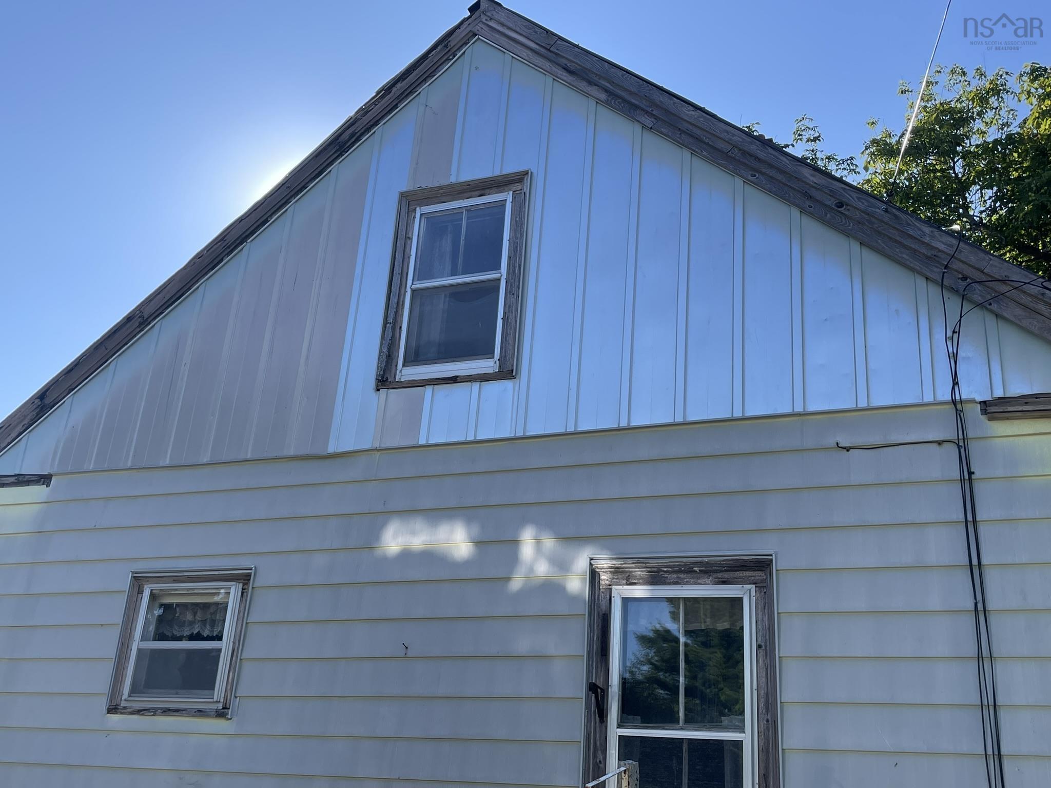 Thumbnail image for 1458 Bluff Road MLS<sup>®</sup> 202427783