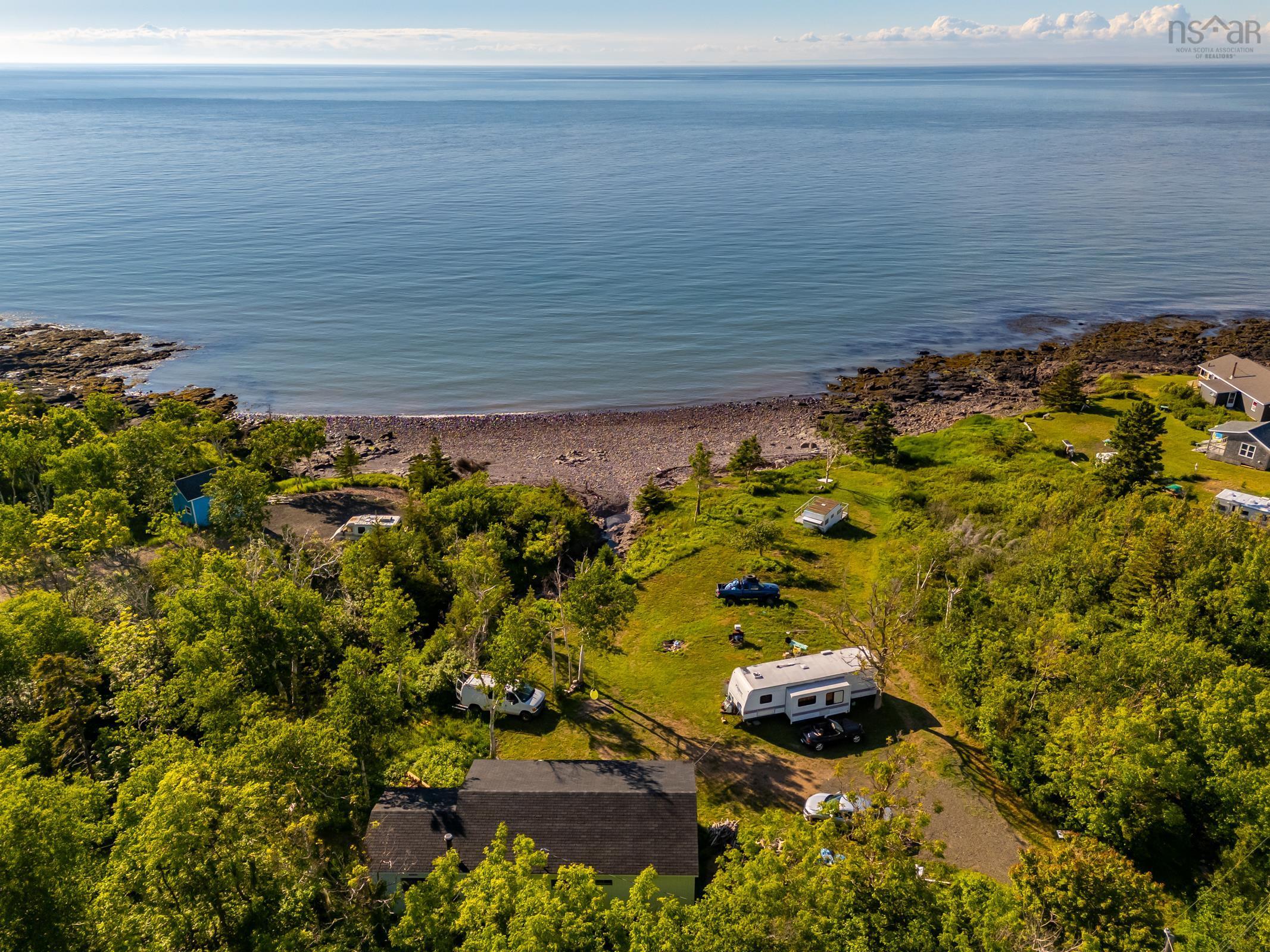 Thumbnail image for 7 Sunset Avenue MLS<sup>®</sup> 202502455