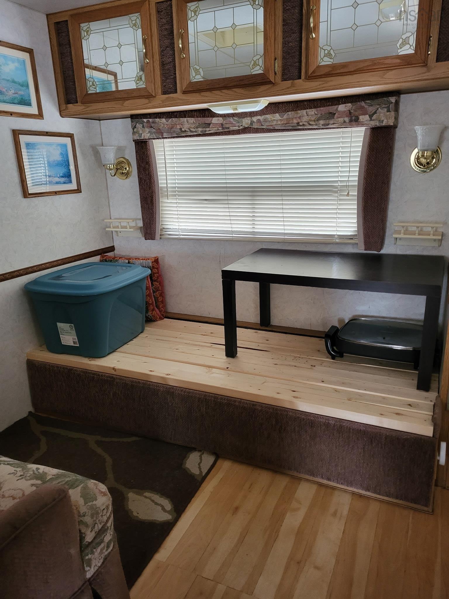 Thumbnail image for 1856/1858 Meadowvale Road MLS<sup>®</sup> 202505106