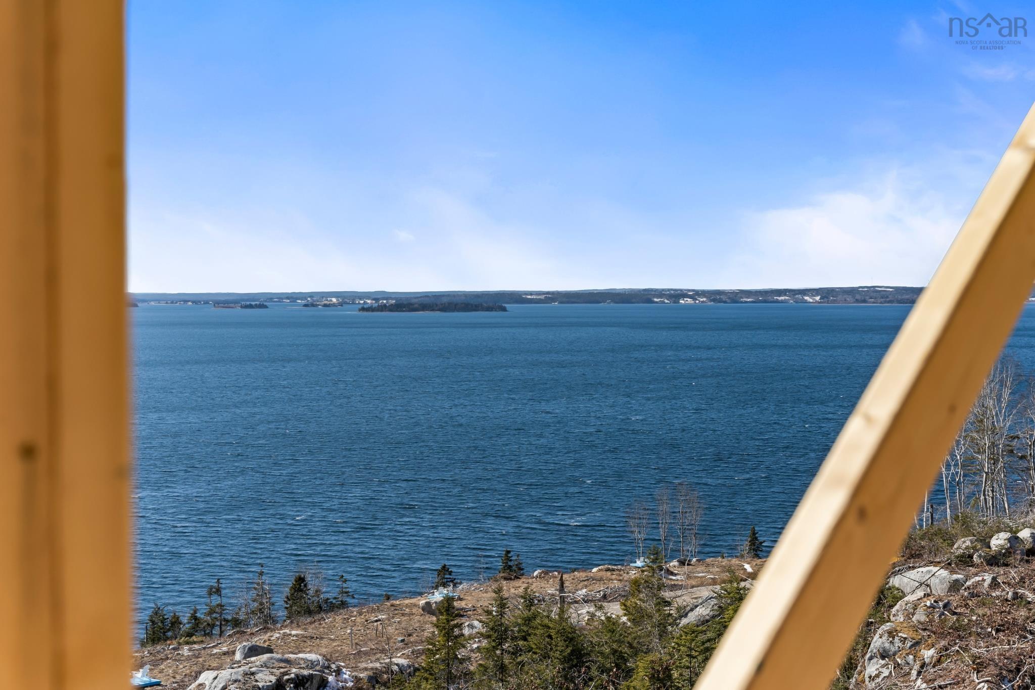 Thumbnail image for 23 Anchors Way MLS<sup>®</sup> 202505227