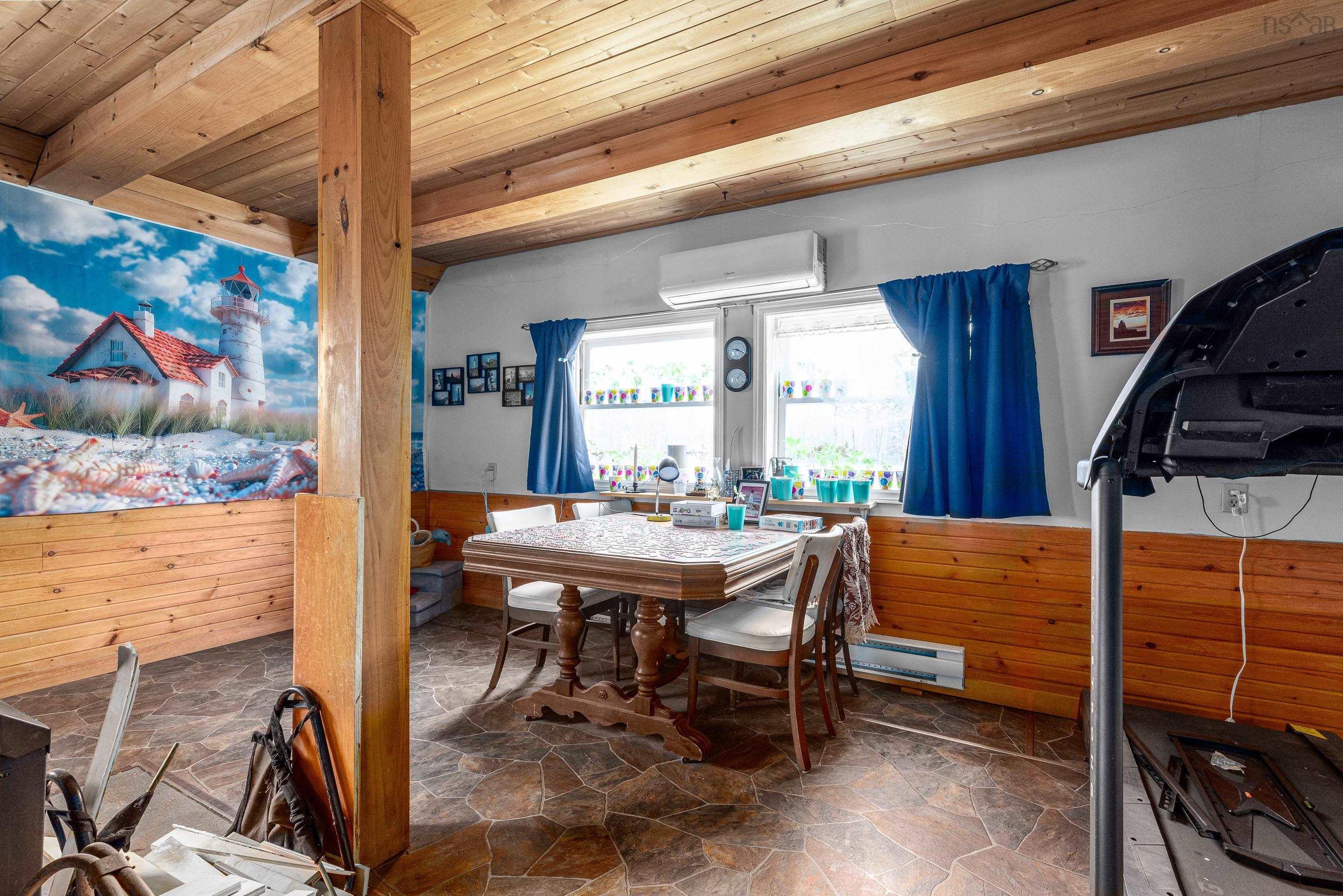 Thumbnail image for 2217 Old Mill Road MLS<sup>®</sup> 202507983