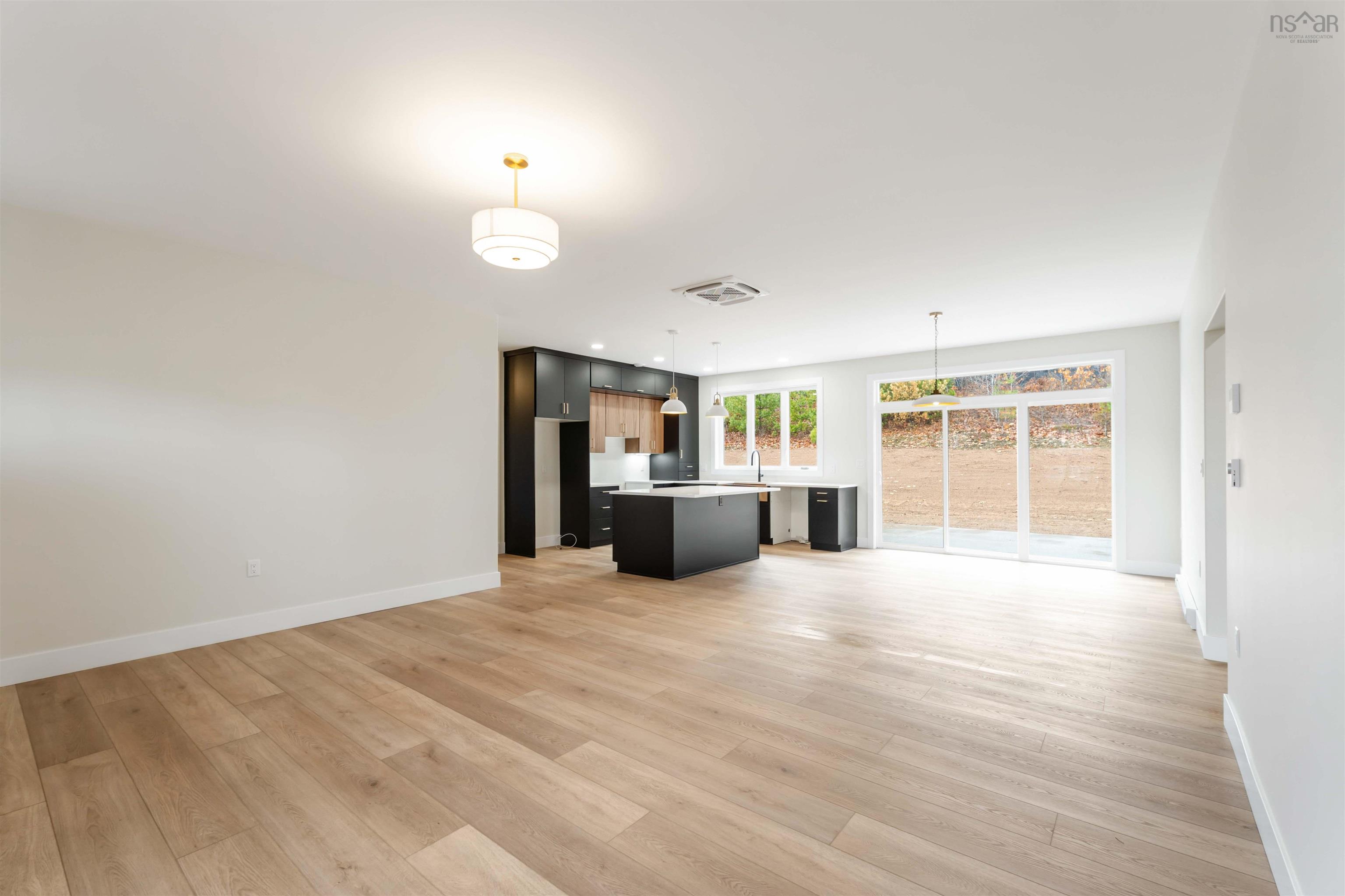 Thumbnail image for 16 Cynthia Drive MLS<sup>®</sup> 202508568