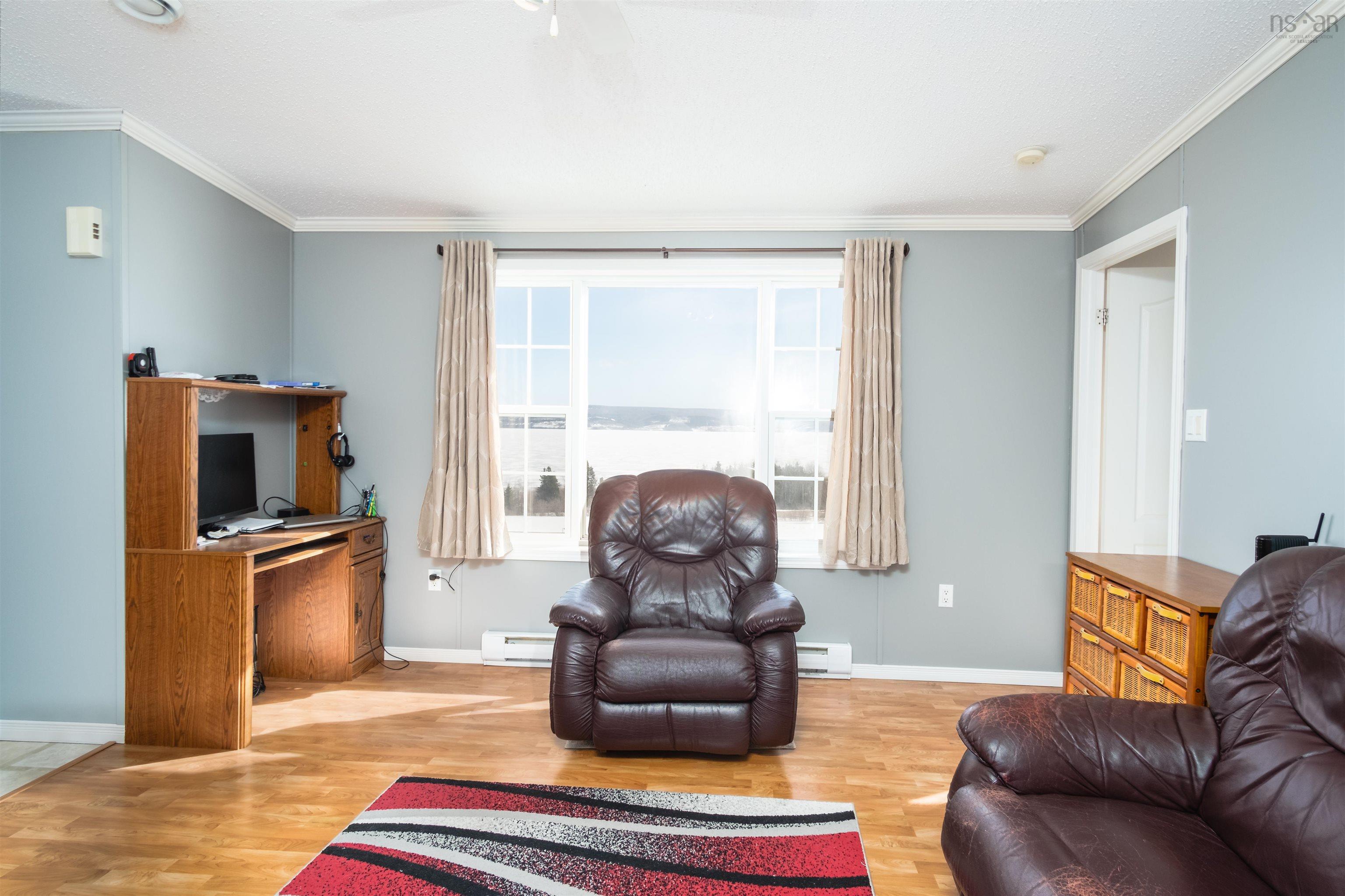 Thumbnail image for 1576 West Lake Ainslie Road MLS<sup>®</sup> 202509316