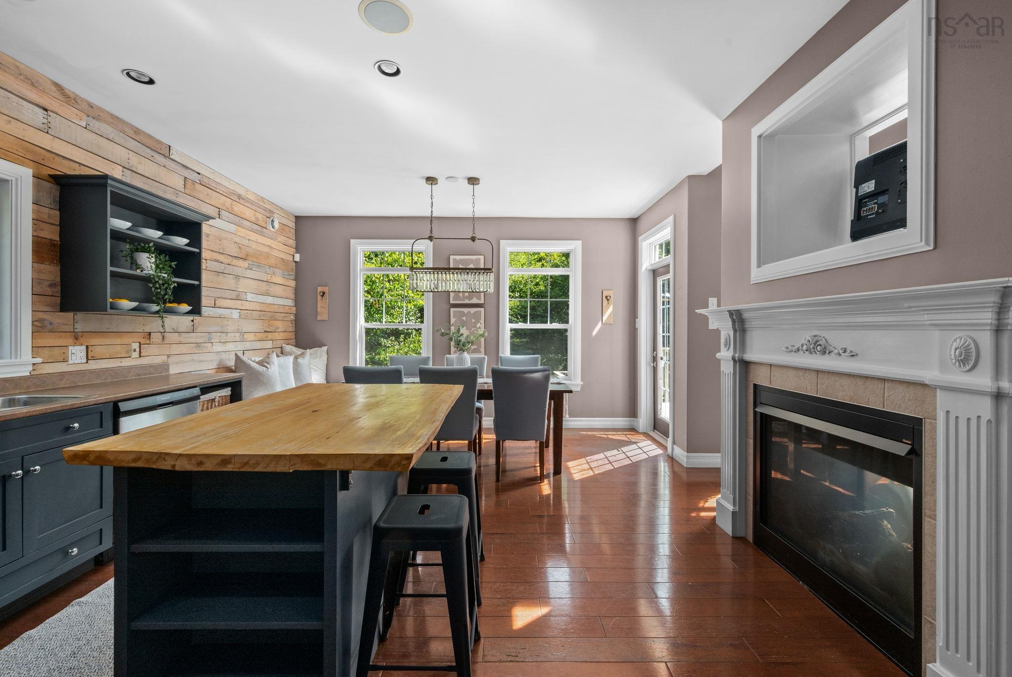 Thumbnail image for 510 Gleneagles Drive MLS<sup>®</sup> 202520287