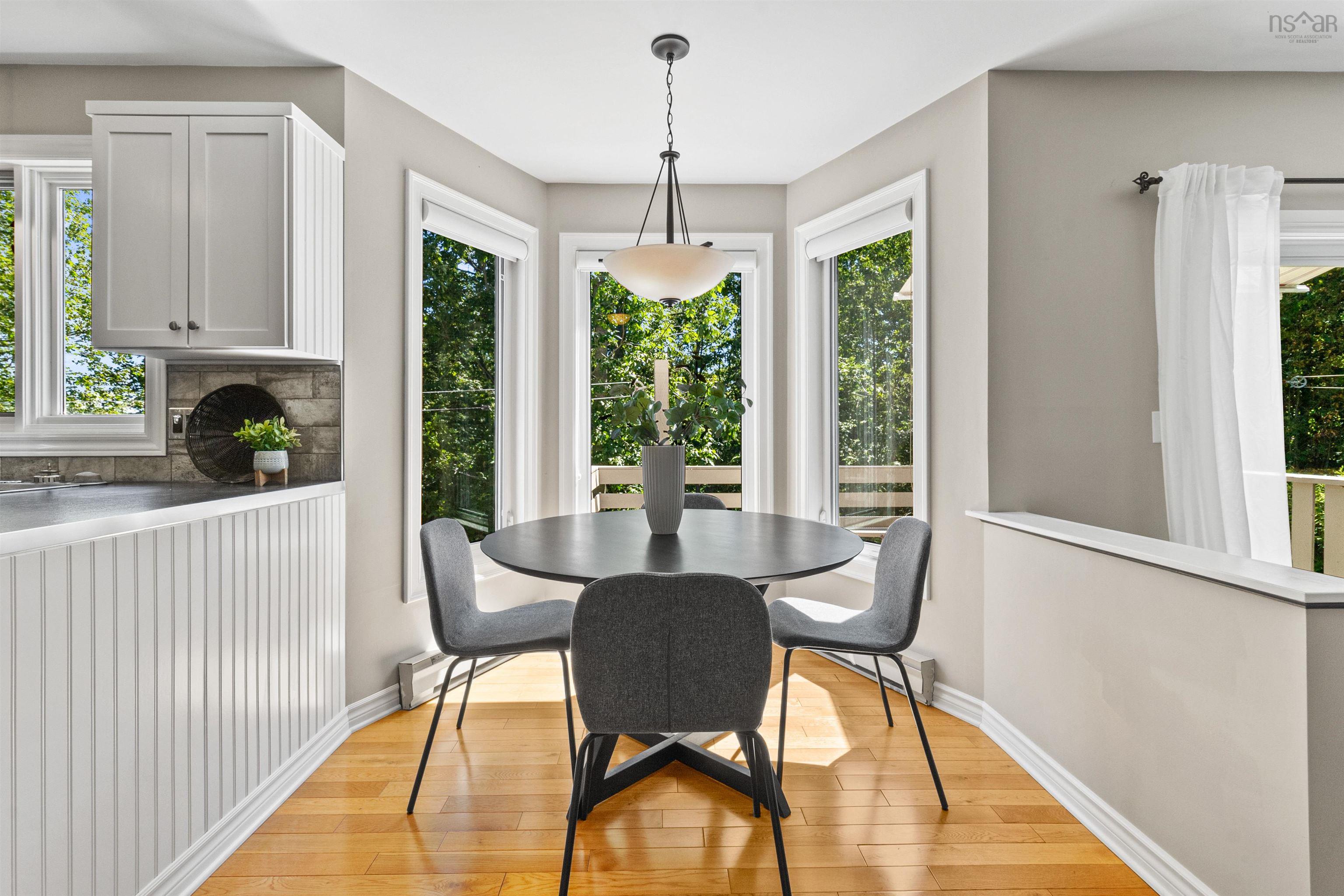 Thumbnail image for 7 Empress Court MLS<sup>®</sup> 202520898