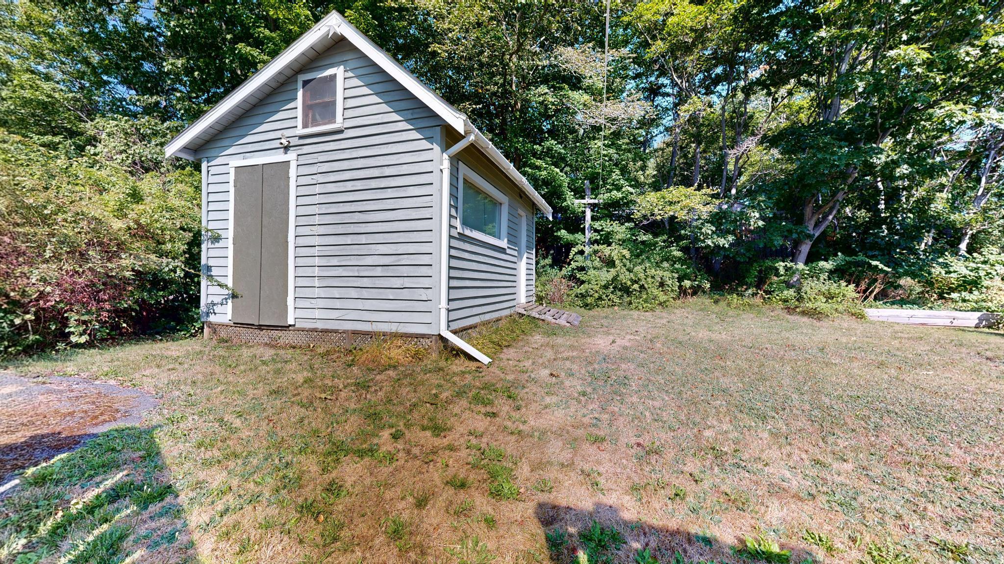 Thumbnail image for 71 Rosedale Avenue MLS<sup>®</sup> 202523175