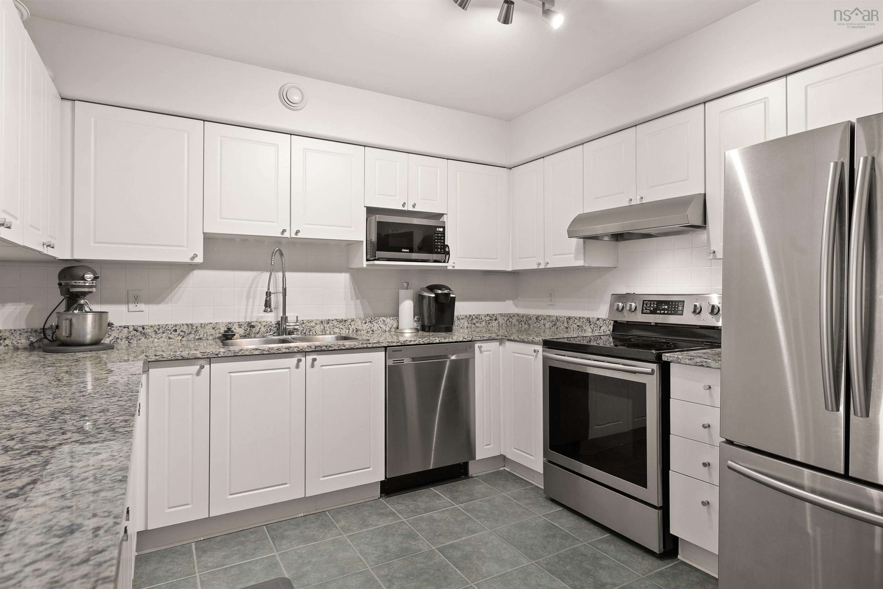 Thumbnail image for 209 512 Parkland Drive MLS<sup>®</sup> 202524154