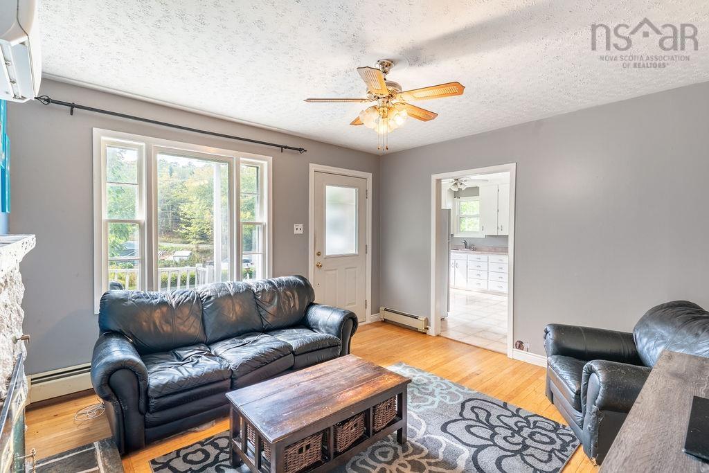 Thumbnail image for 15 Breezy Lane MLS<sup>®</sup> 202524156