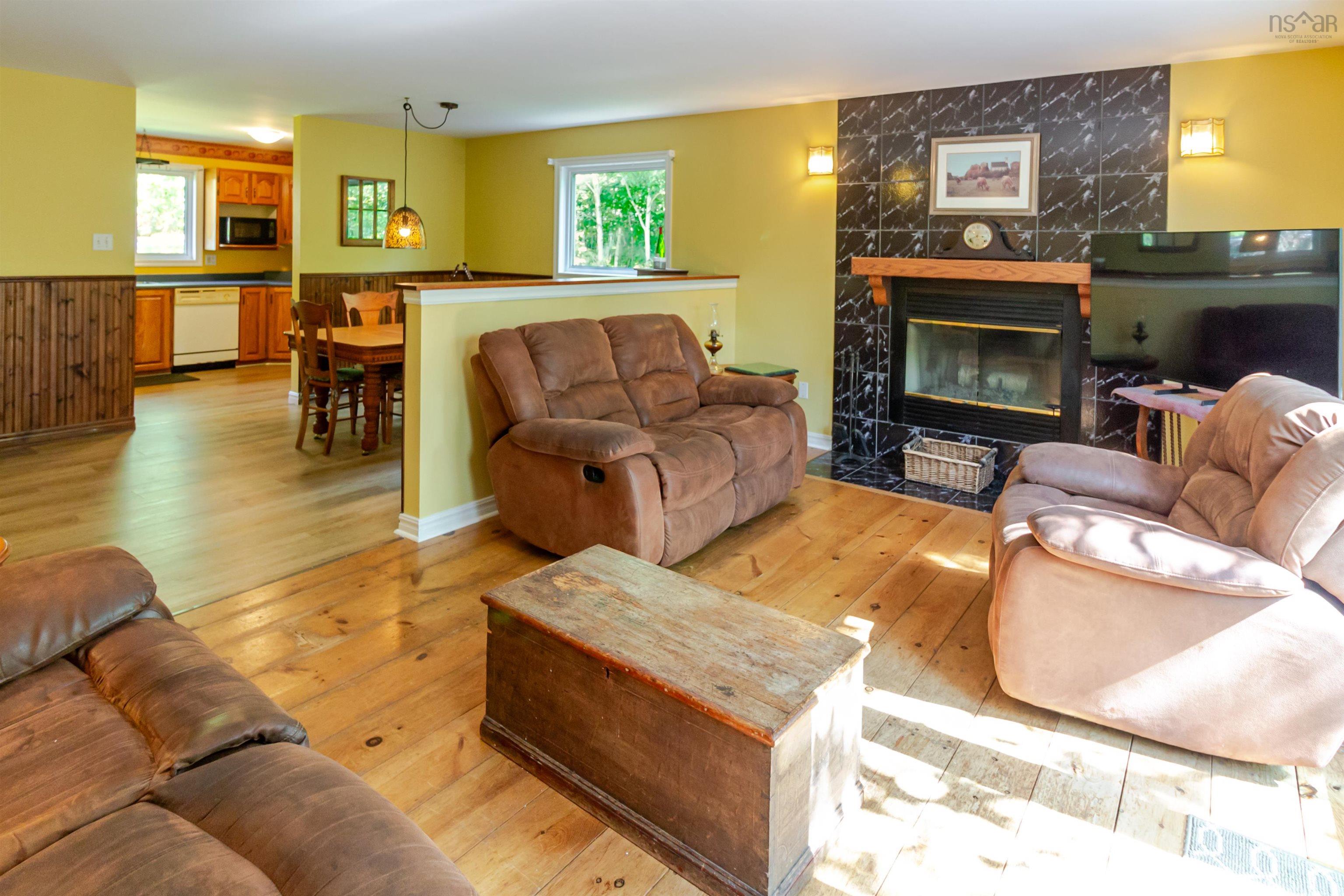 Thumbnail image for 75 Winley Drive MLS<sup>®</sup> 202524233